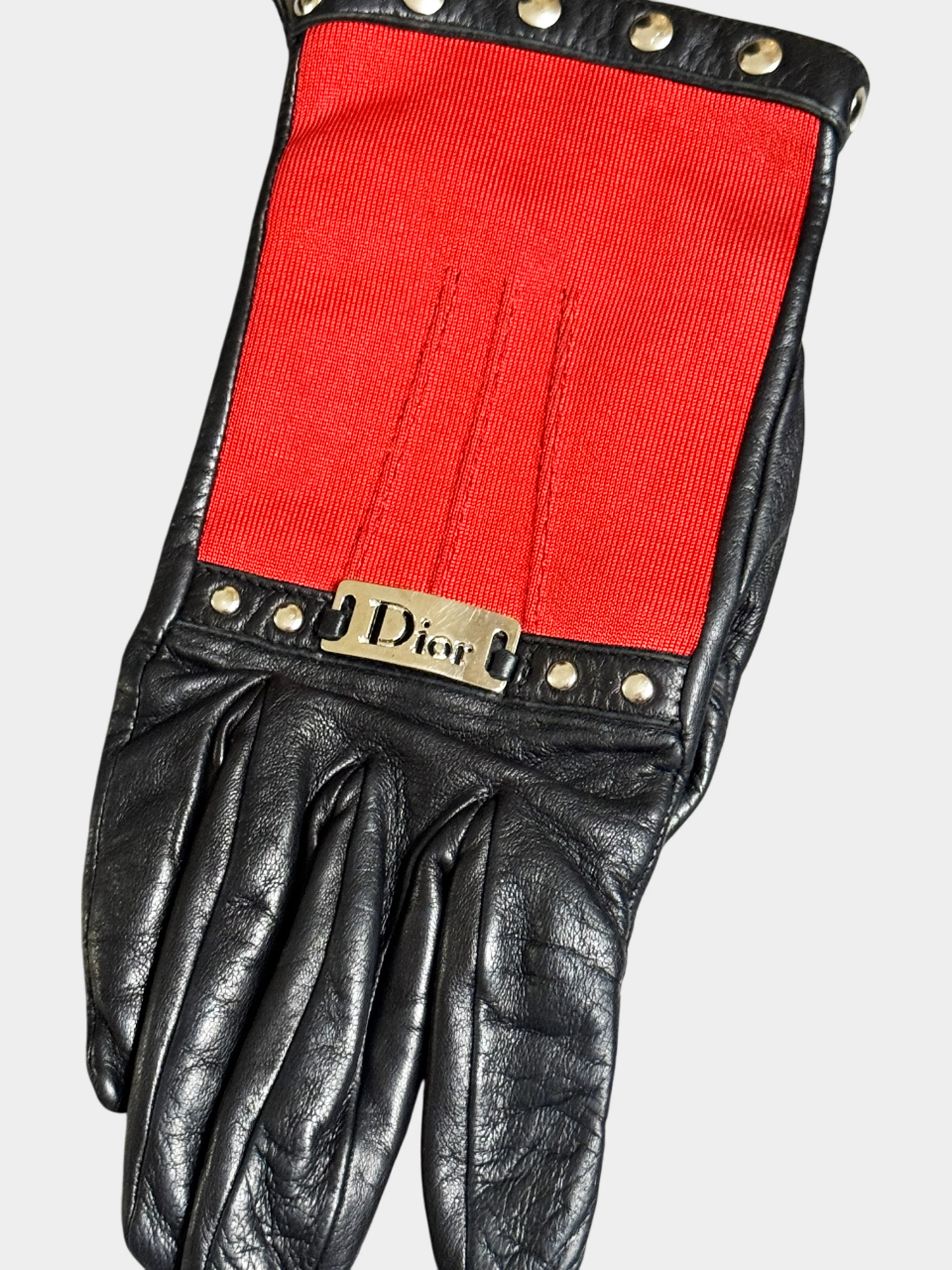 Christian Dior 2010s Black and Red Lambskin Gloves - Image 3