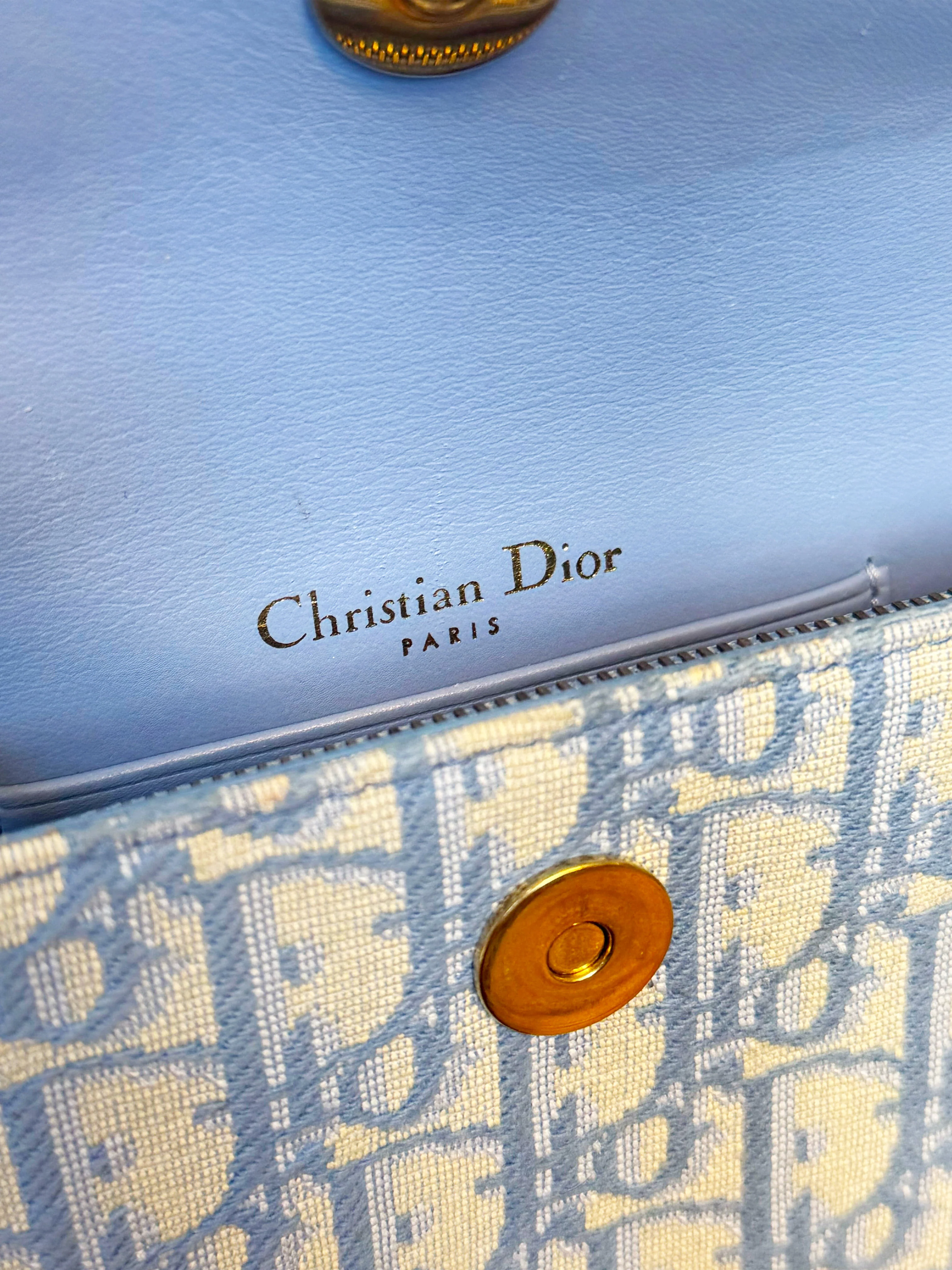 Christian Dior 2020s Cornflower Blue Trotter Saddle Belt Bag - Image 3