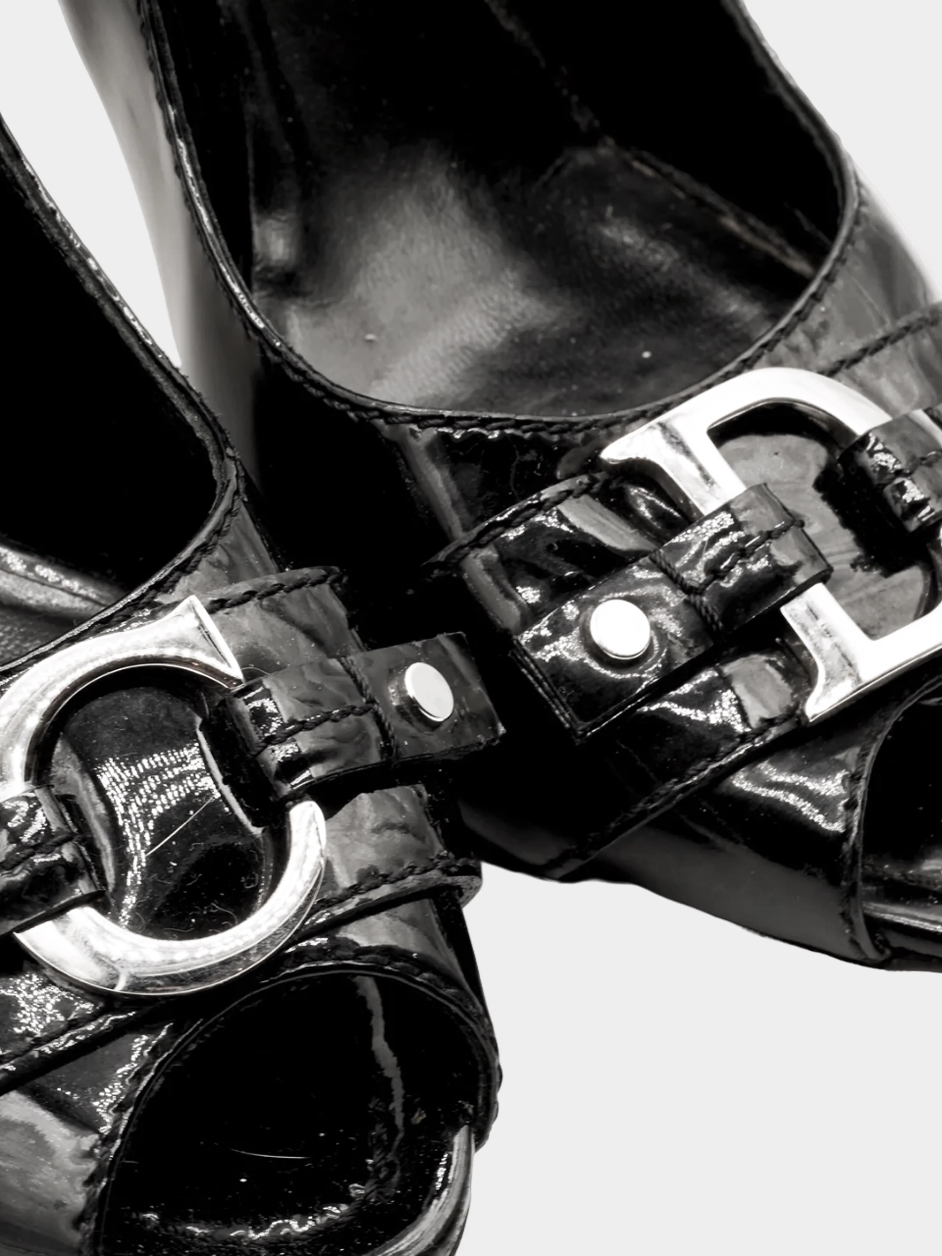 Christian Dior by John Galliano 2000s Black CD Patent Leather Pumps - Image 4