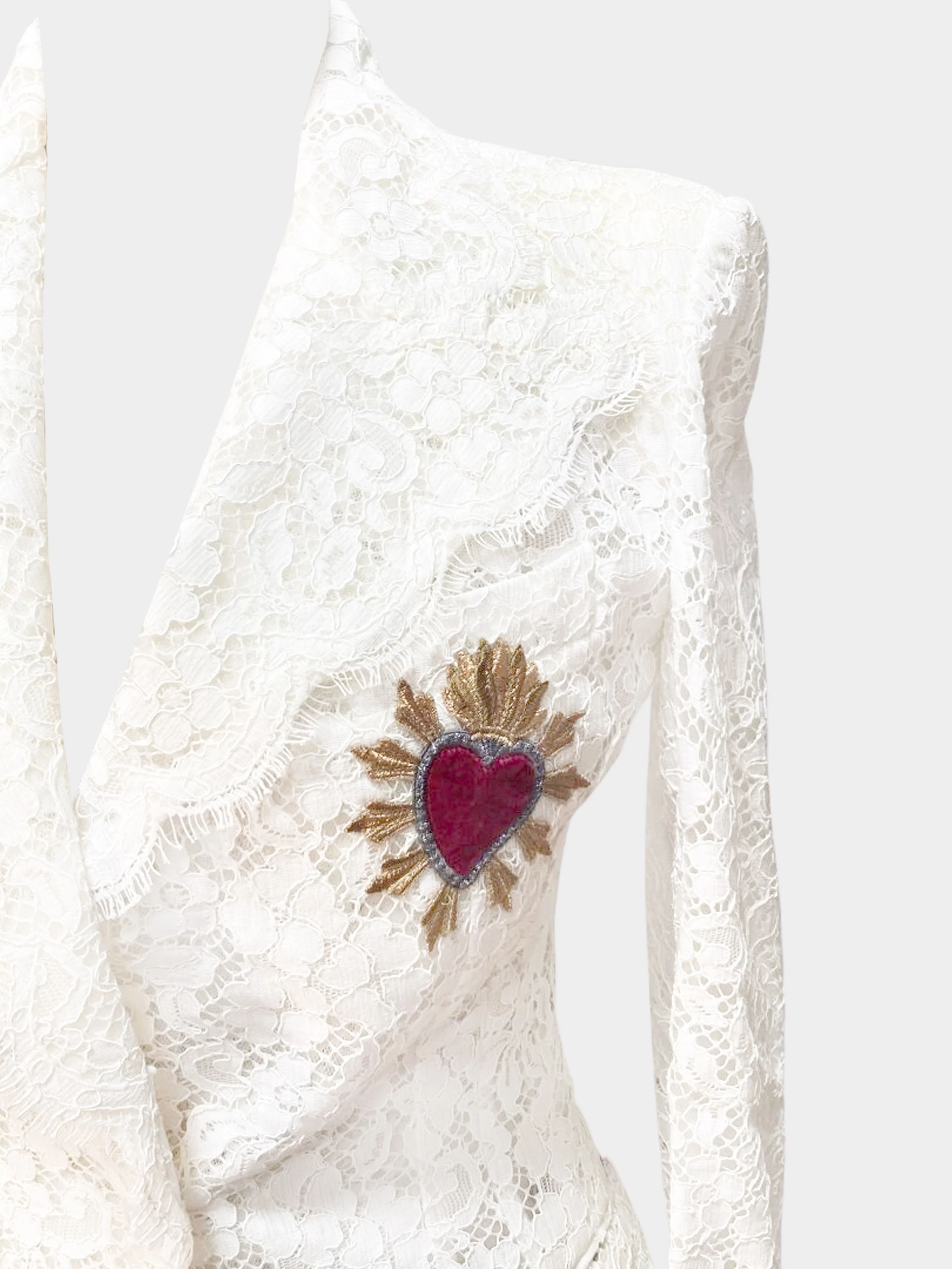 Dolce and Gabbana 2000s Rare White Lace Blazer with Heart Applique - Image 2