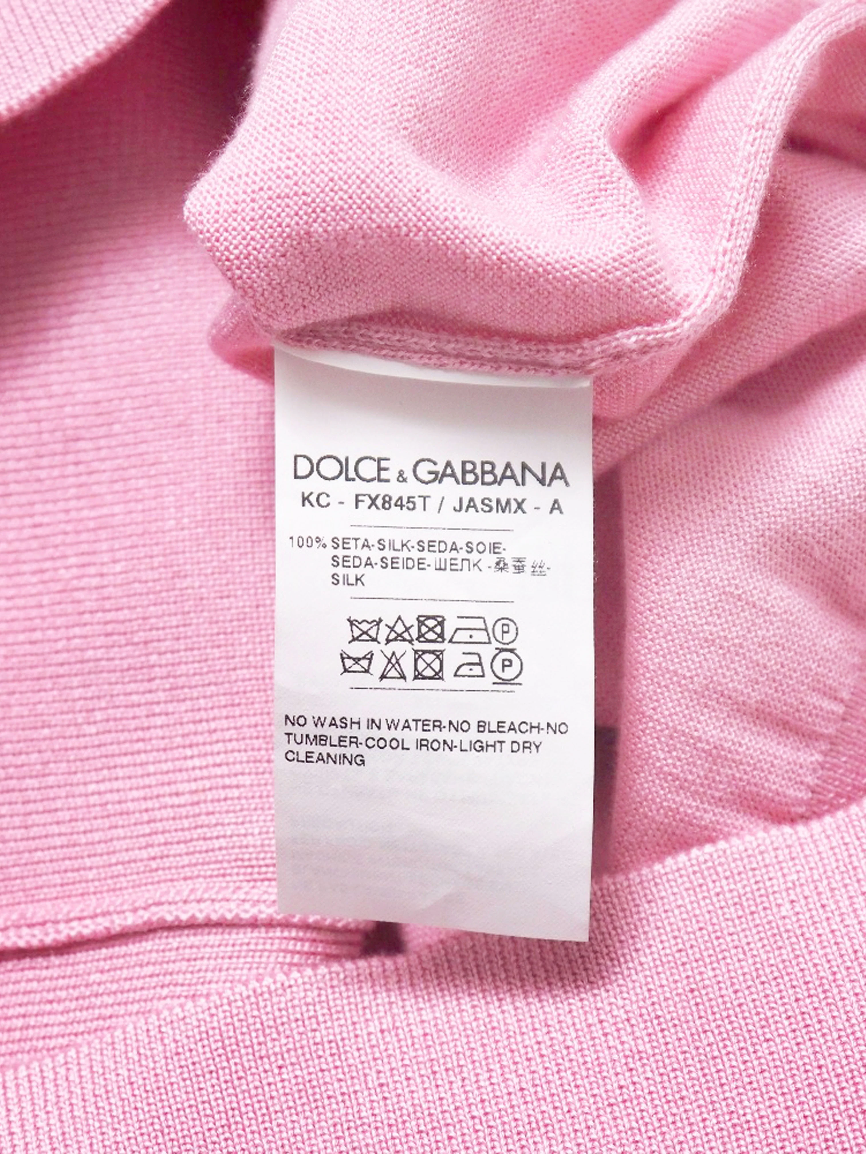 Dolce and Gabbana 2010s Pink Silk Ascot Collar Knit Top - Image 7