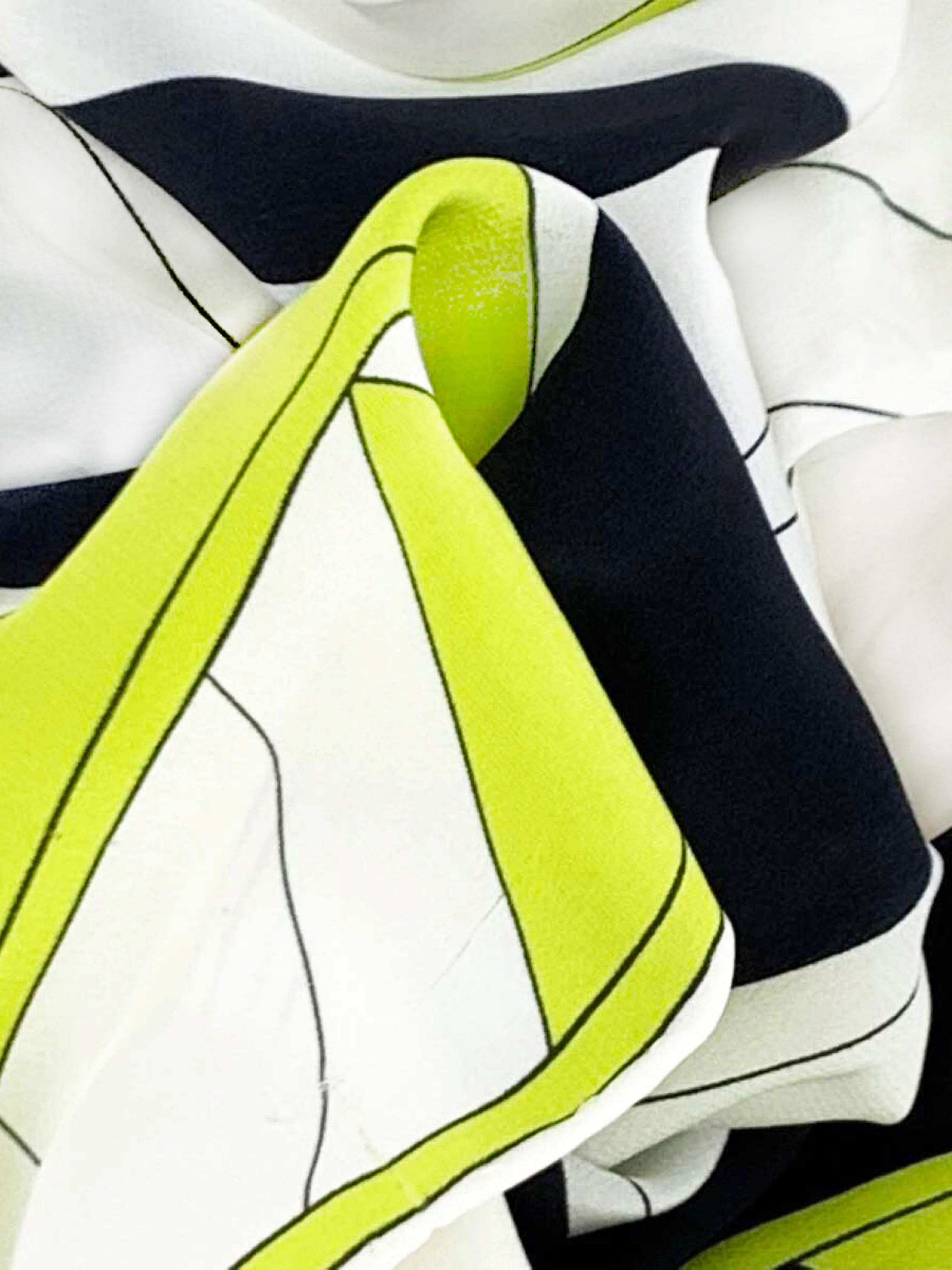 Emilio Pucci 2000s Geometric Abstract Print Silk Scarf - Image 3