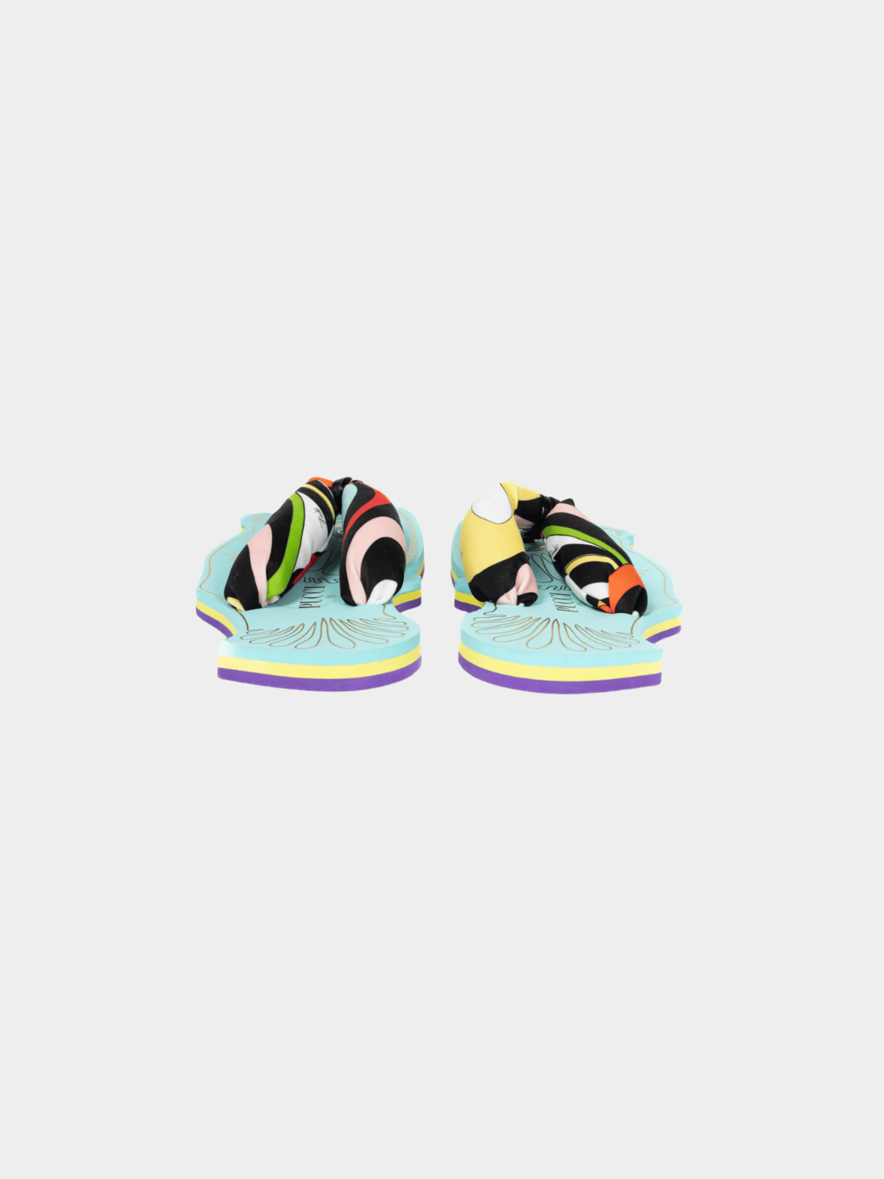 Emilio Pucci SS 2023 Nero & Rosso Marmo-Print Scuba Thong Sandals - Image 4