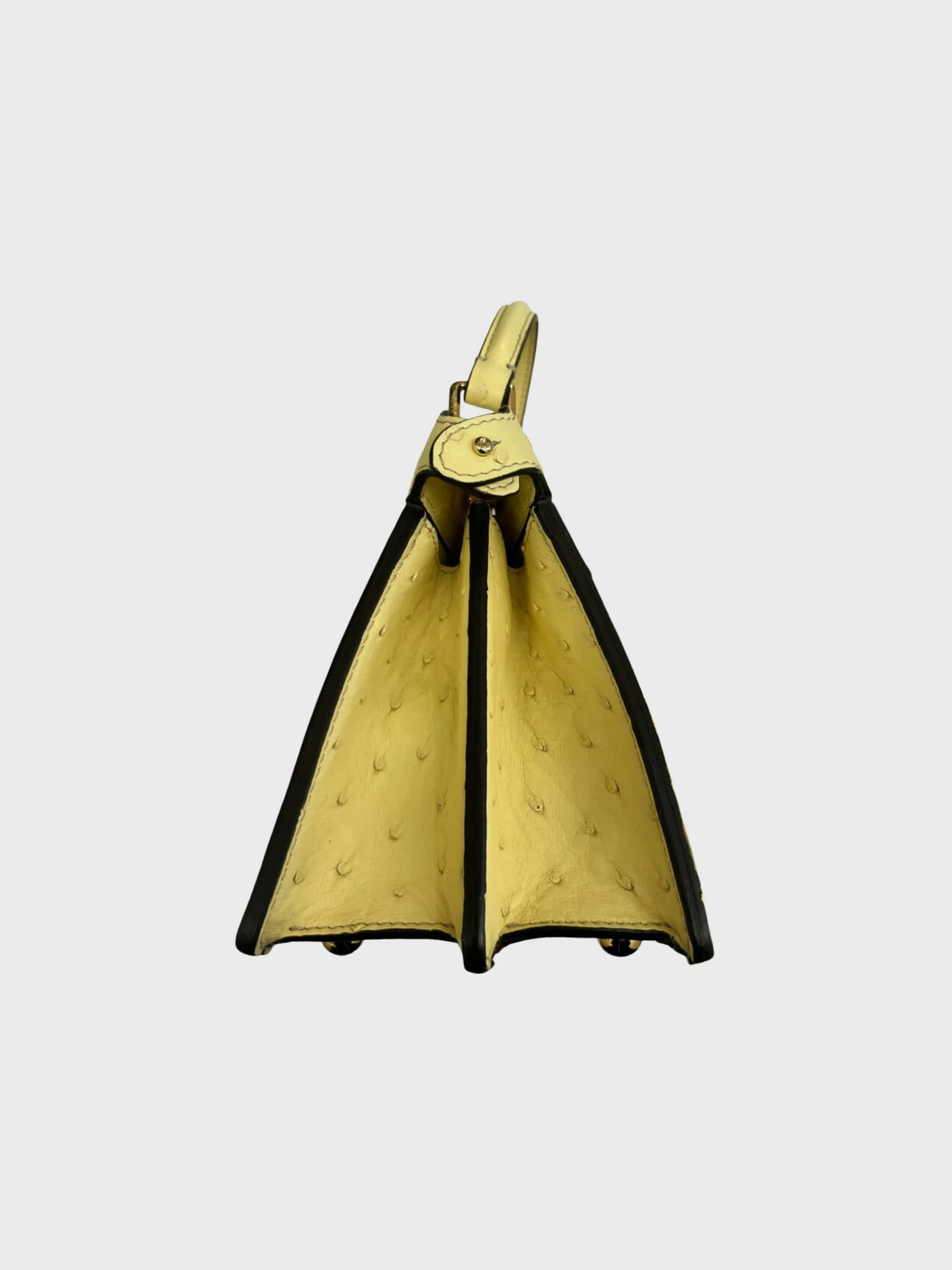 Fendi 2020s Pale Yellow Ostrich Leather Peekaboo ISeeU Petite Bag - Image 4