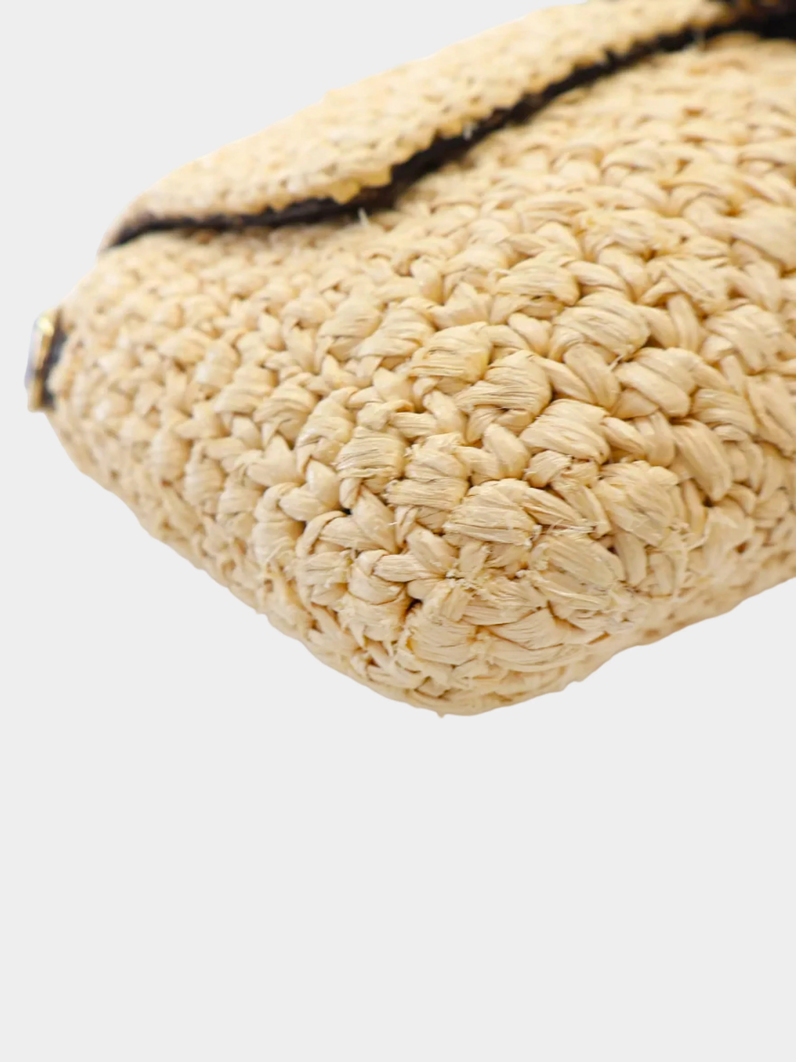Fendi 2021 Beige Crochet Raffia Baguette - Image 4