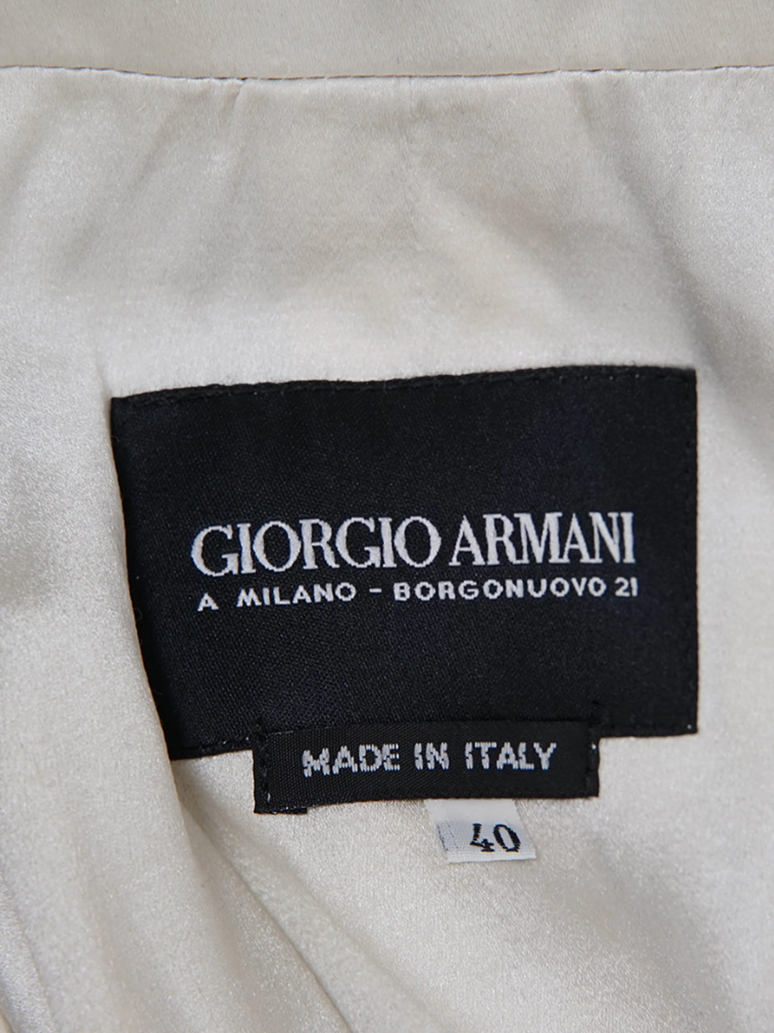 Giorgio Armani FW 2000 Runway Black Silk Coat - Image 4