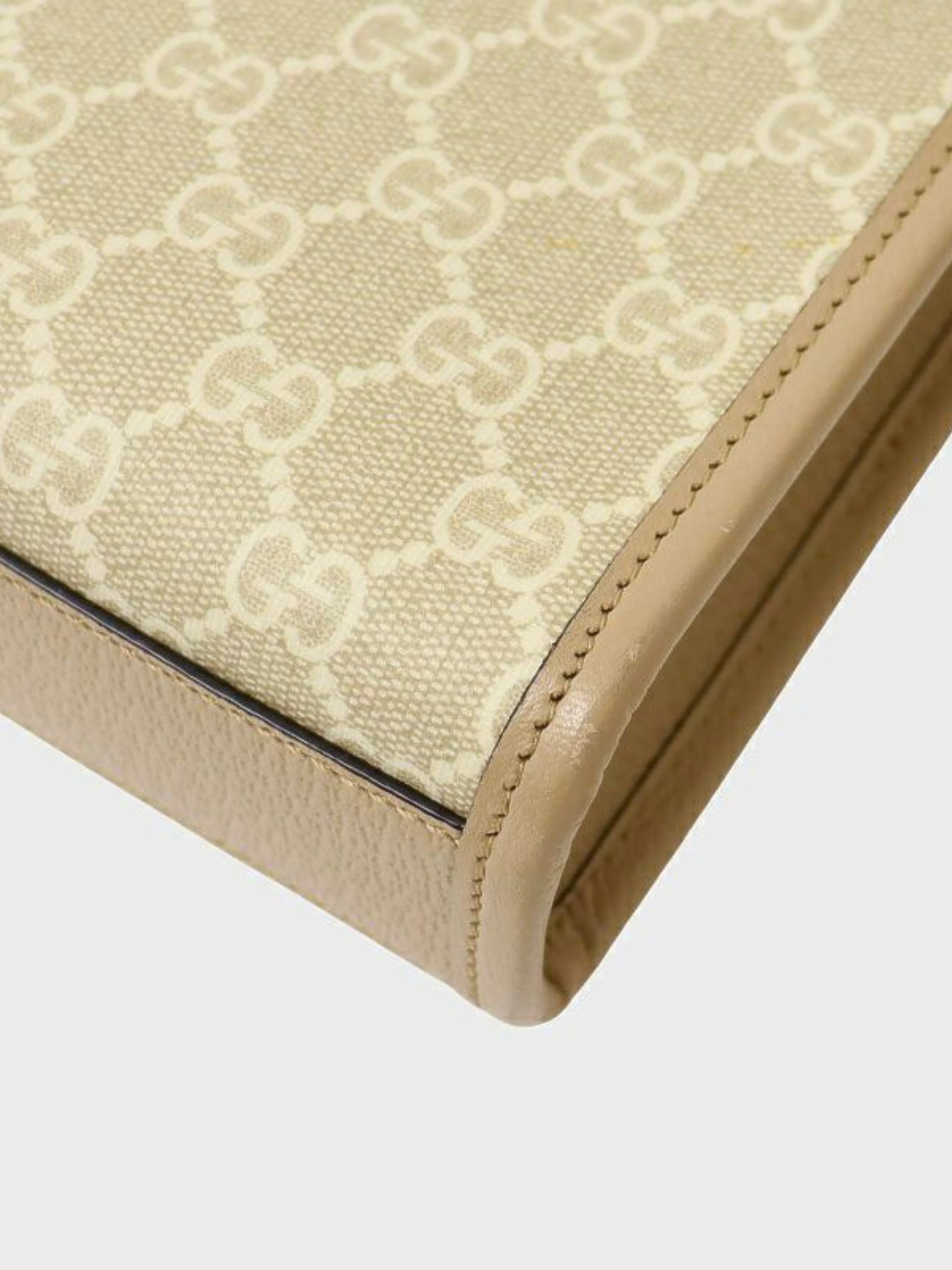 Gucci 2000s Beige PVC Interlocking 2-Way Bag - Image 4