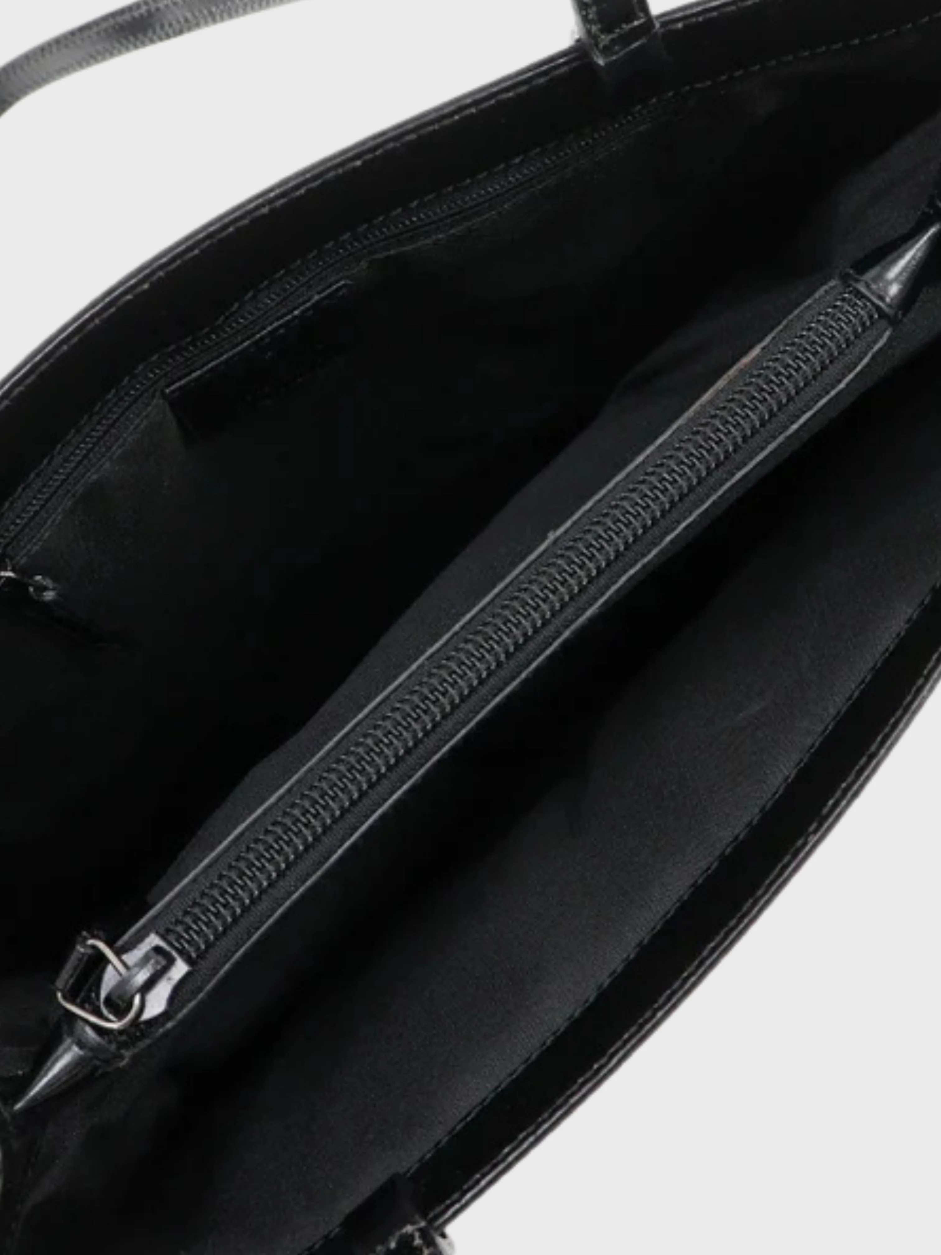 Gucci 2000s Black GG Canvas Tote Bag - Image 4