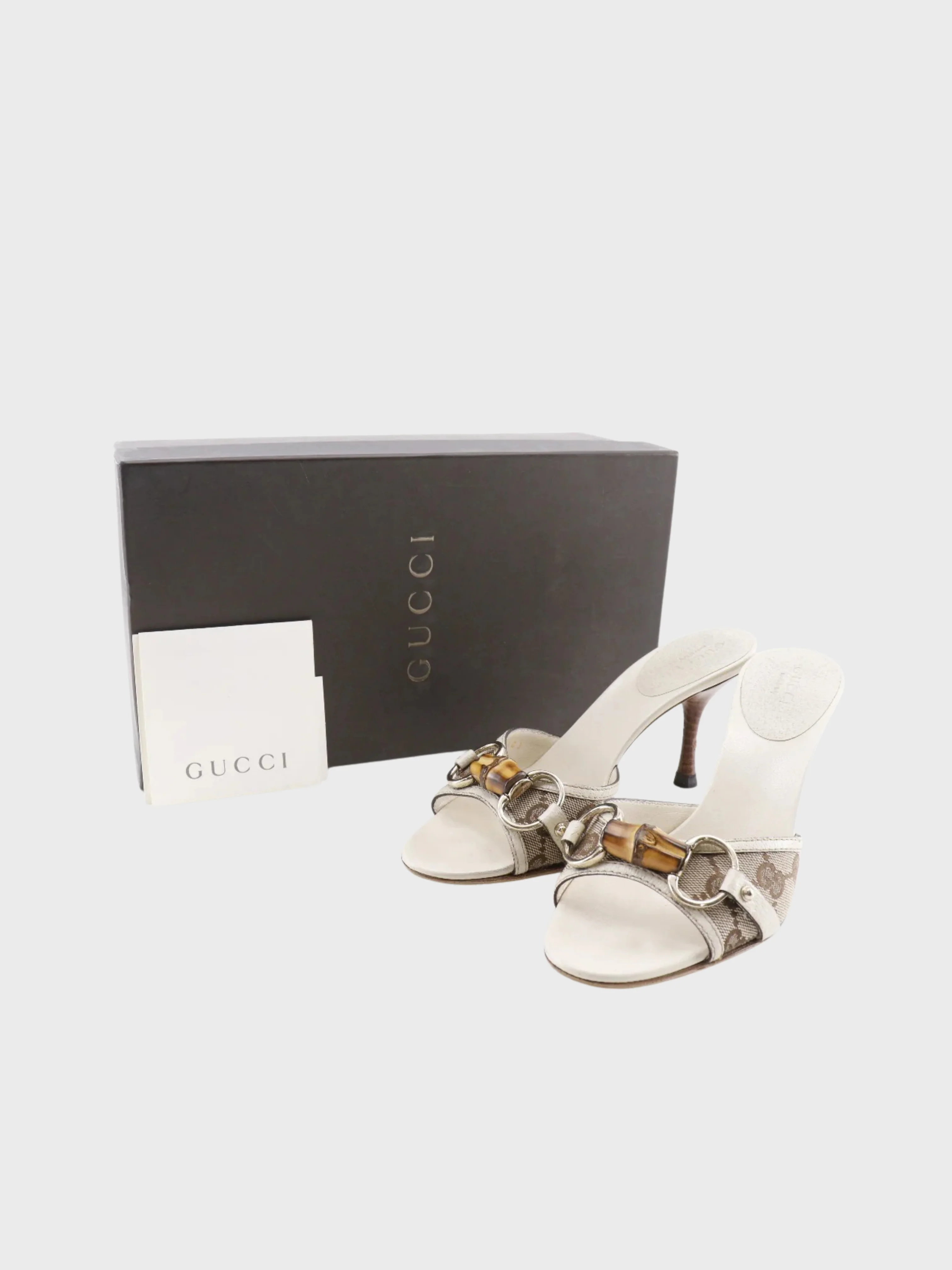 Gucci 2000s White GG Canvas Bamboo Bit Mules - Image 8