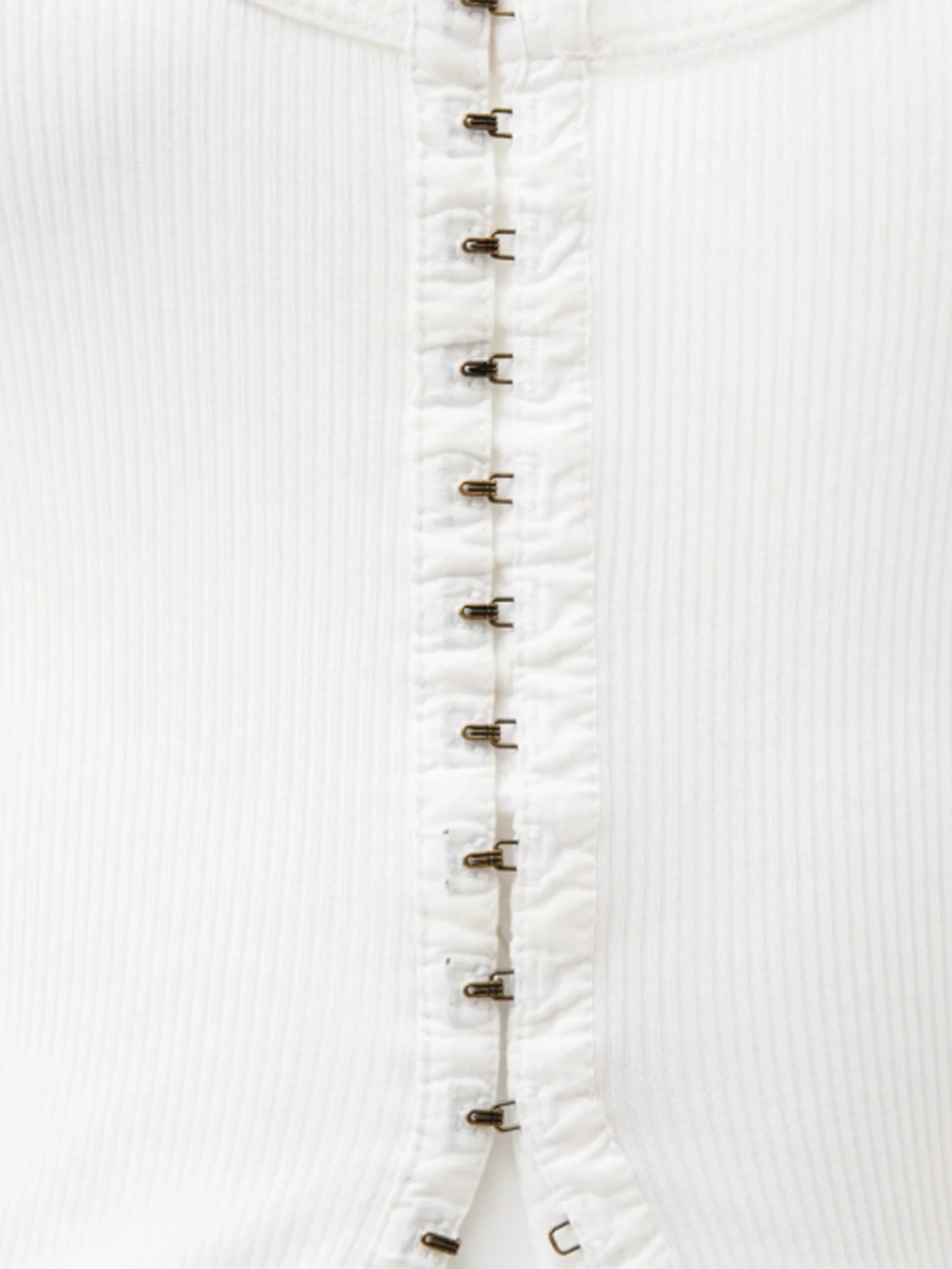 Gucci by Tom Ford SS 2002 Buttoned White Tank Top and Denim Skirt - Image 3