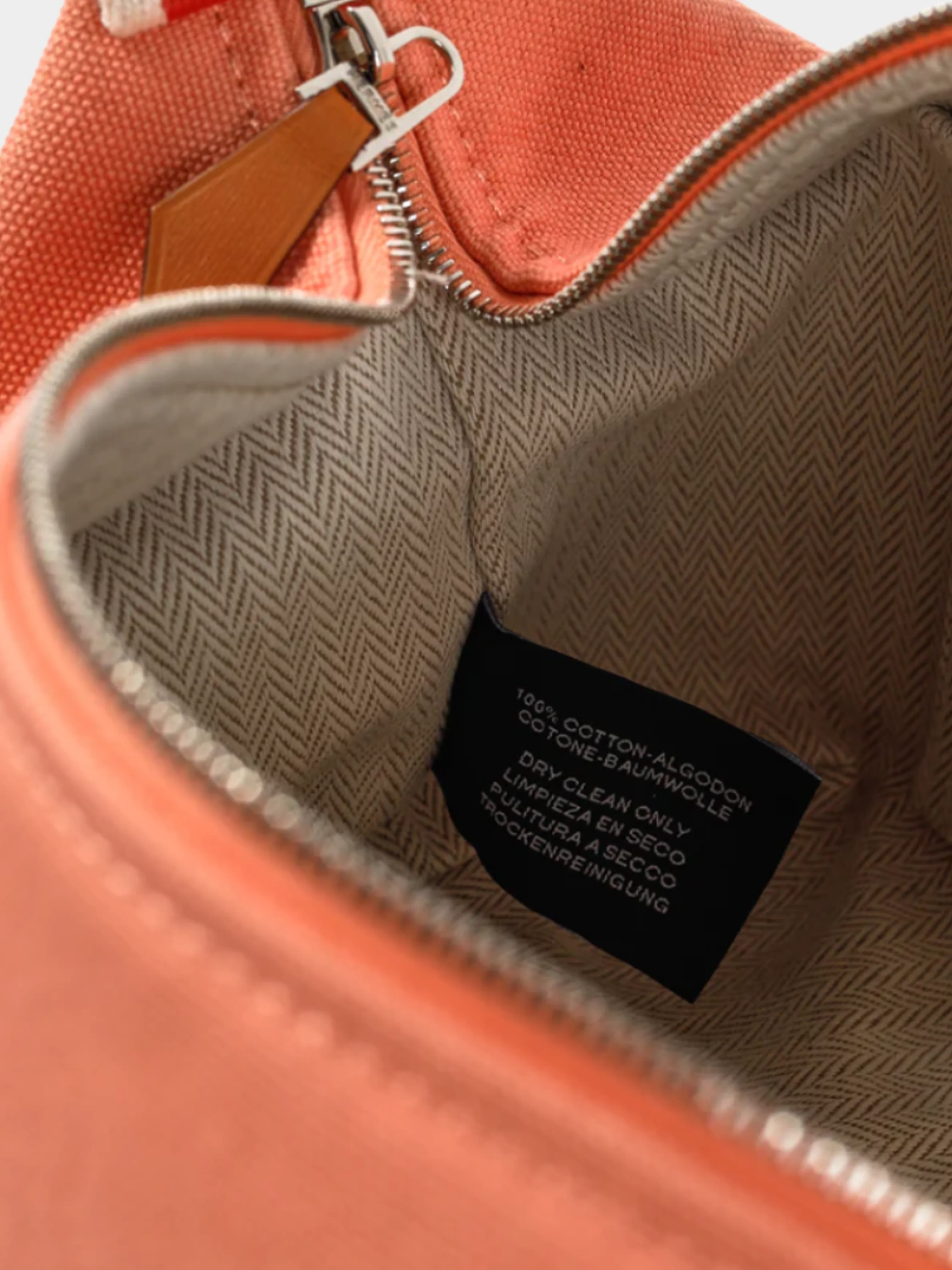 Hermes 2020s Coral Bride-a-Brac Small Model Goyave Canvas Case - Image 7