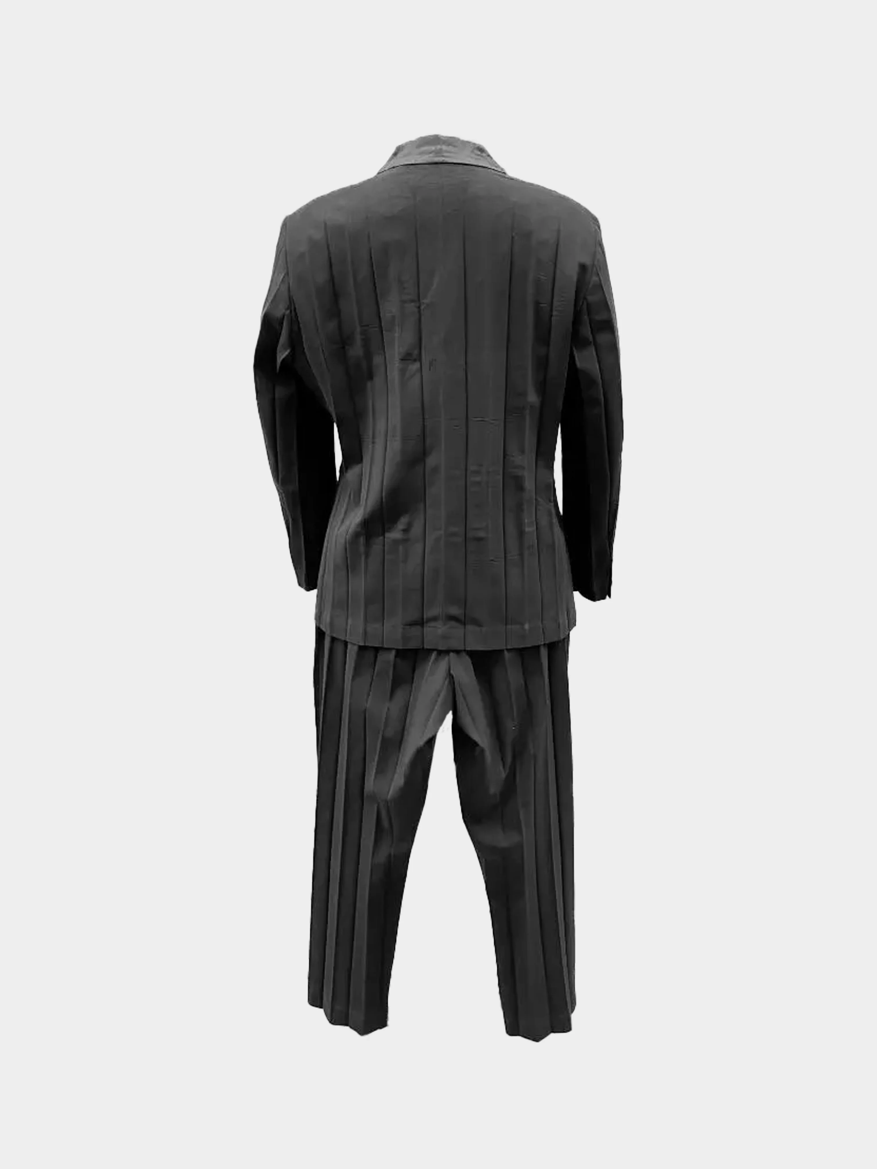 Issey Miyake 1980s Black Pleated Suit Set - Image 2