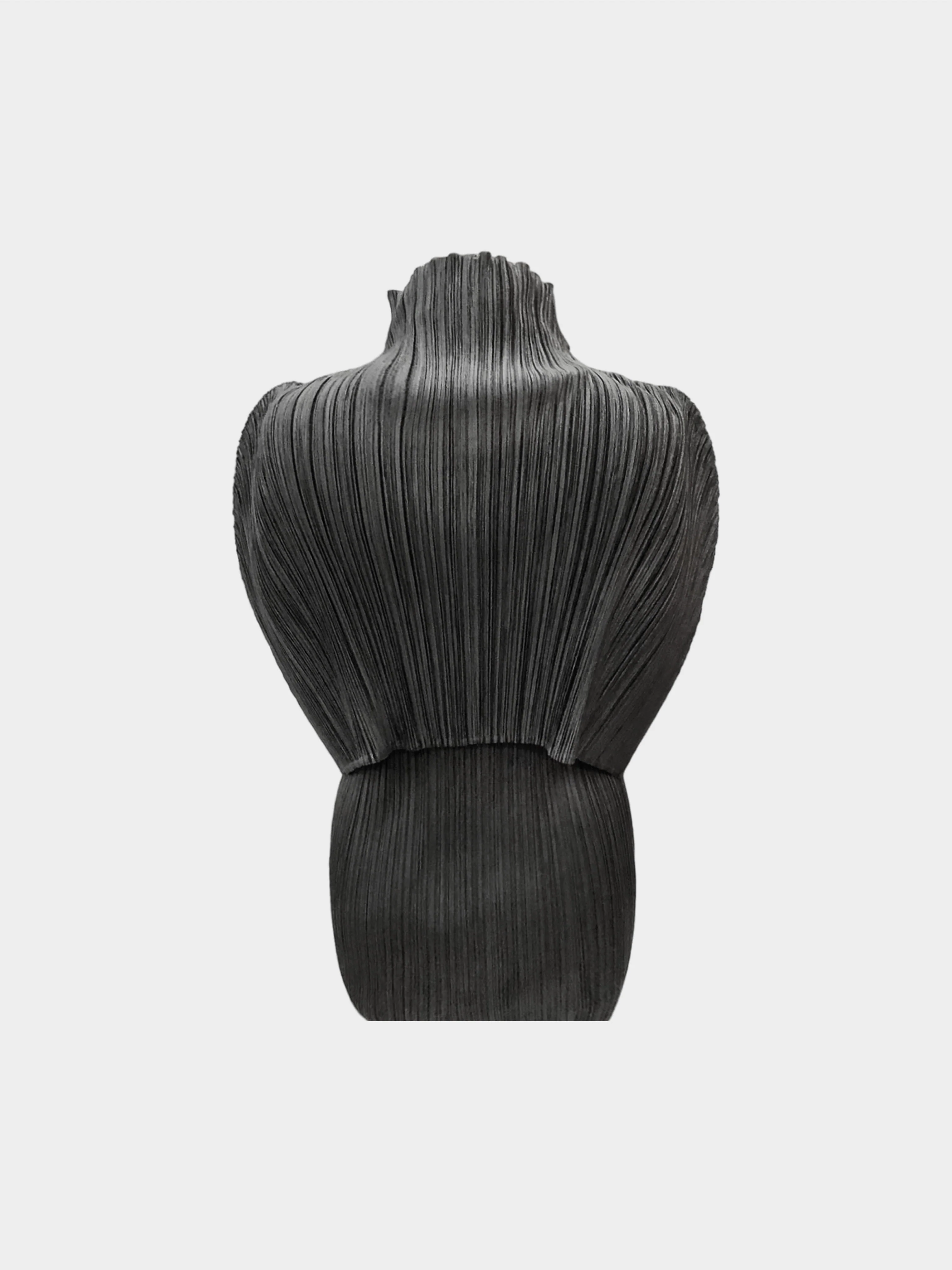 Issey Miyake Fall 2006 Pleats Please Dark Grey Top and Cloak Set - Image 3