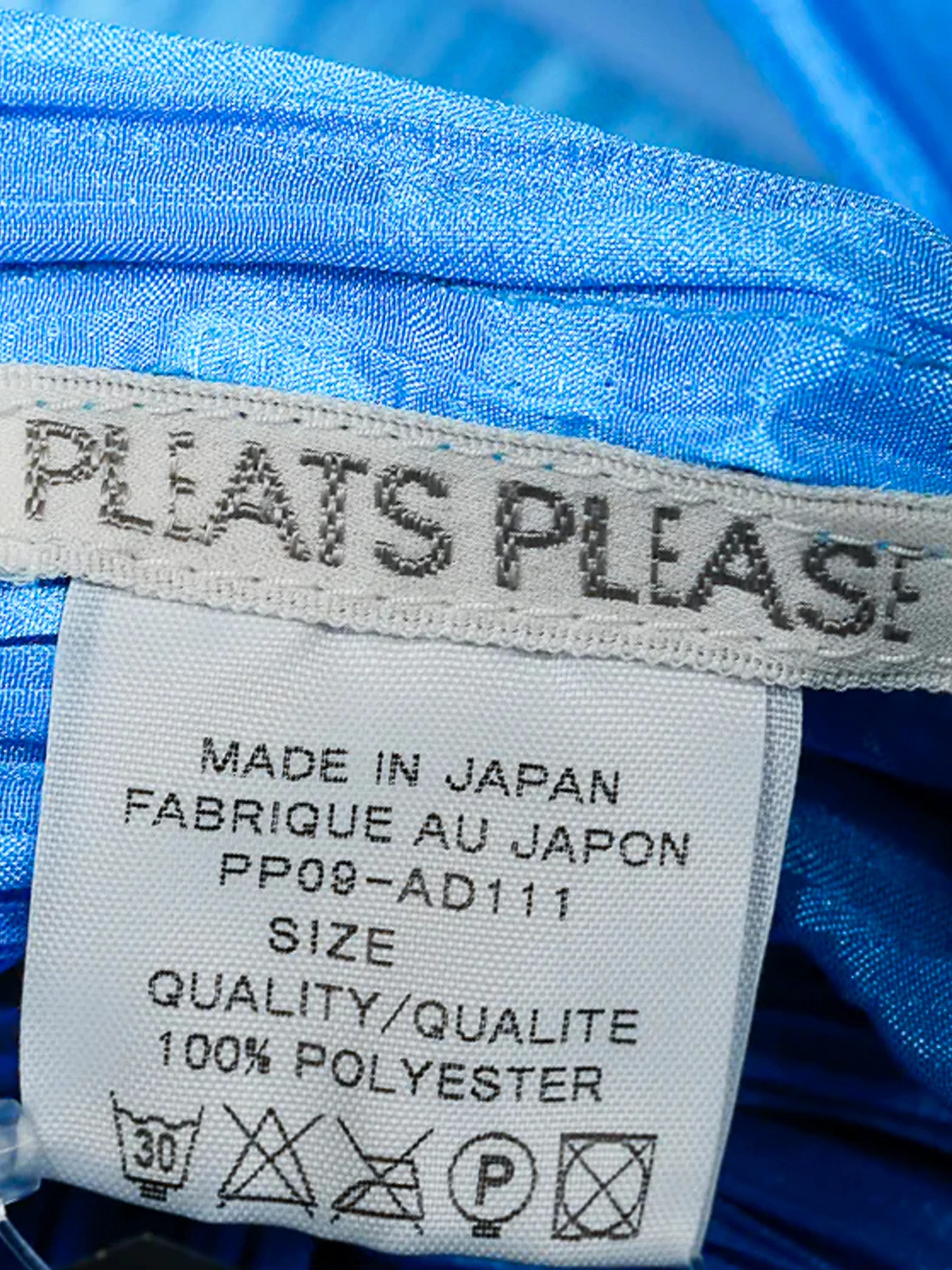 Issey Miyake Pleats Please 2000s Blue Madame-T Cape Shawl - Image 5