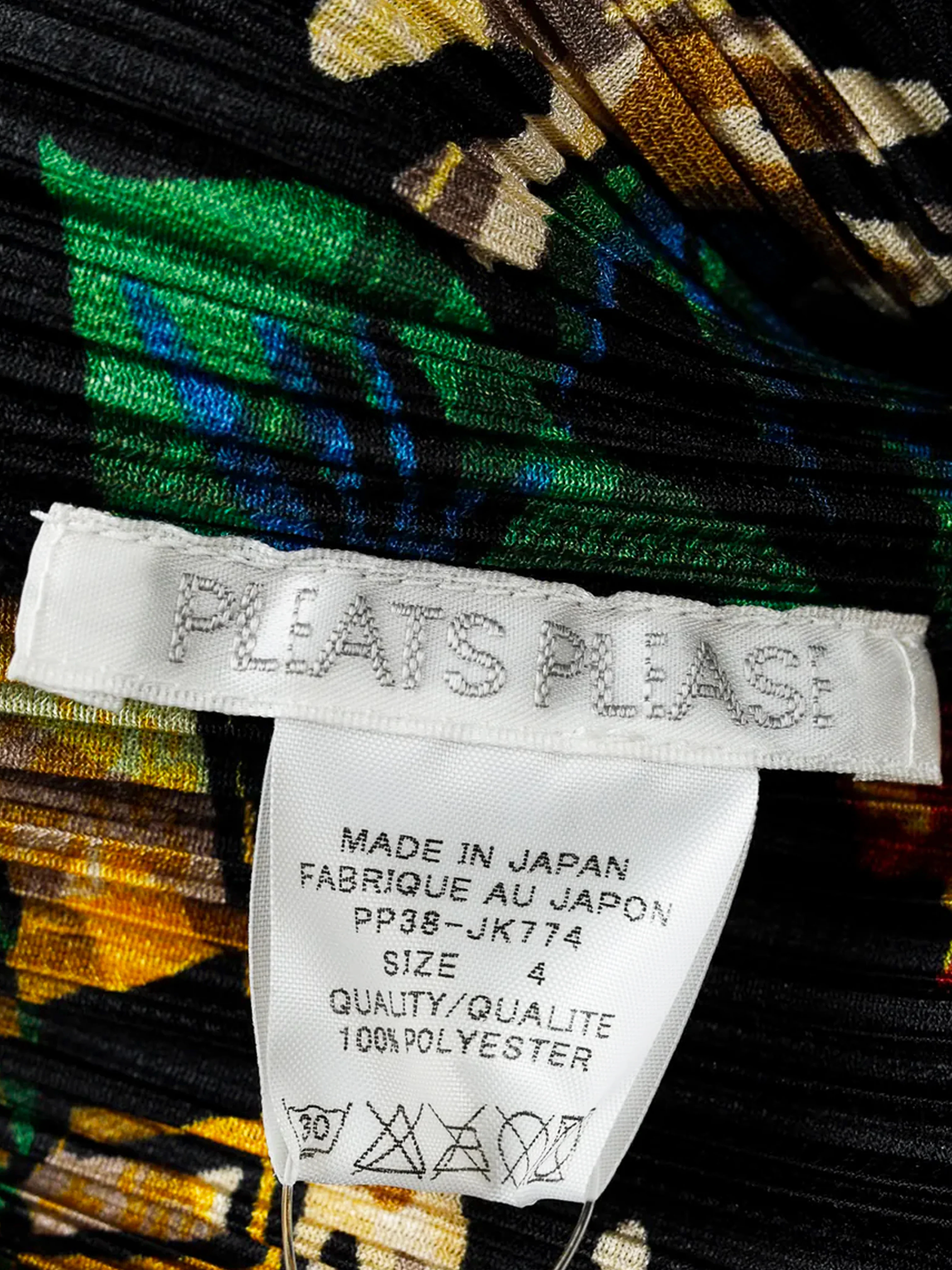 Issey Miyake Pleats Please 2000s Hawaiian Print Fringed Cardigan - Image 4