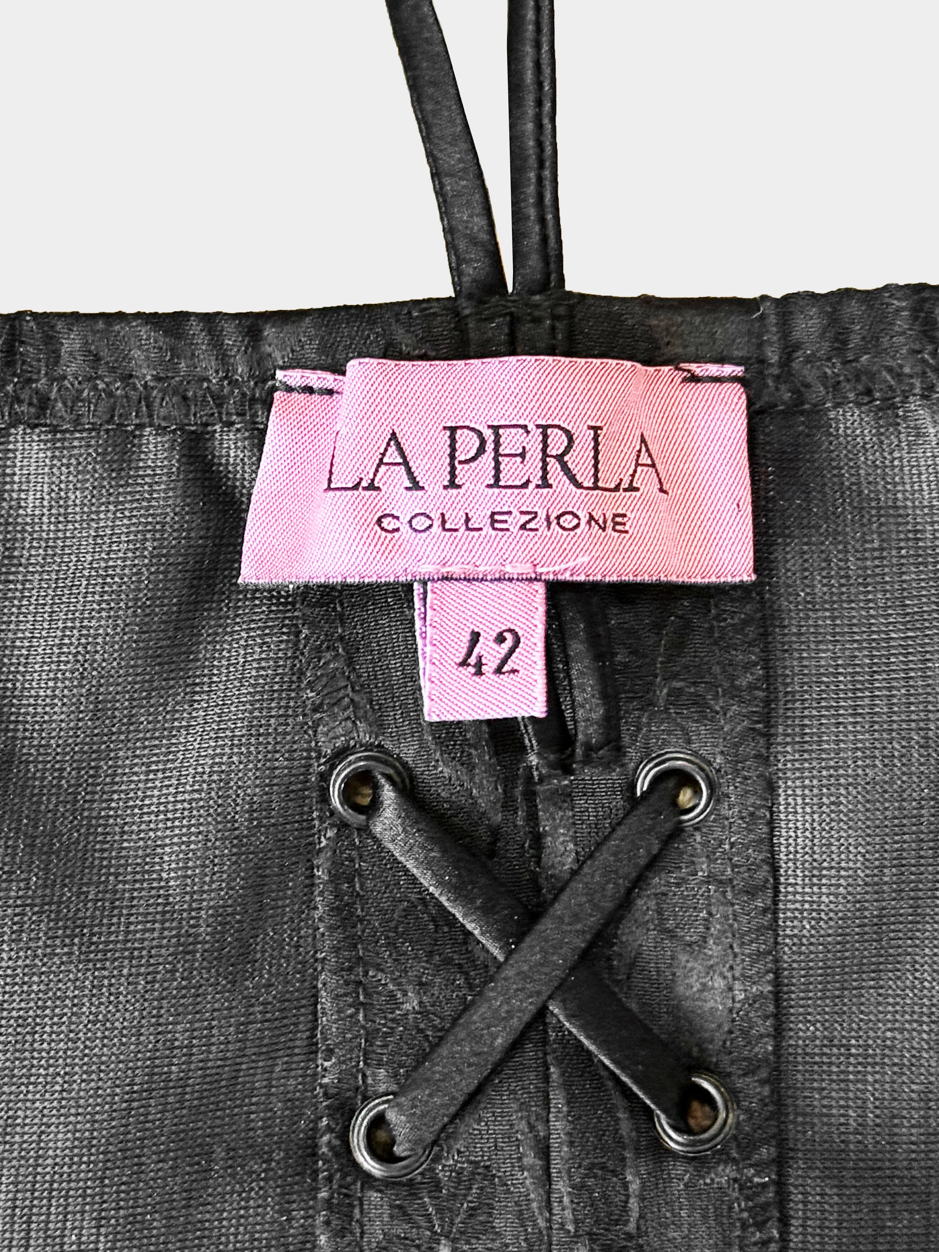La Perla 2000s Black Silk Floral and Leaves Print Halter Top - Image 3