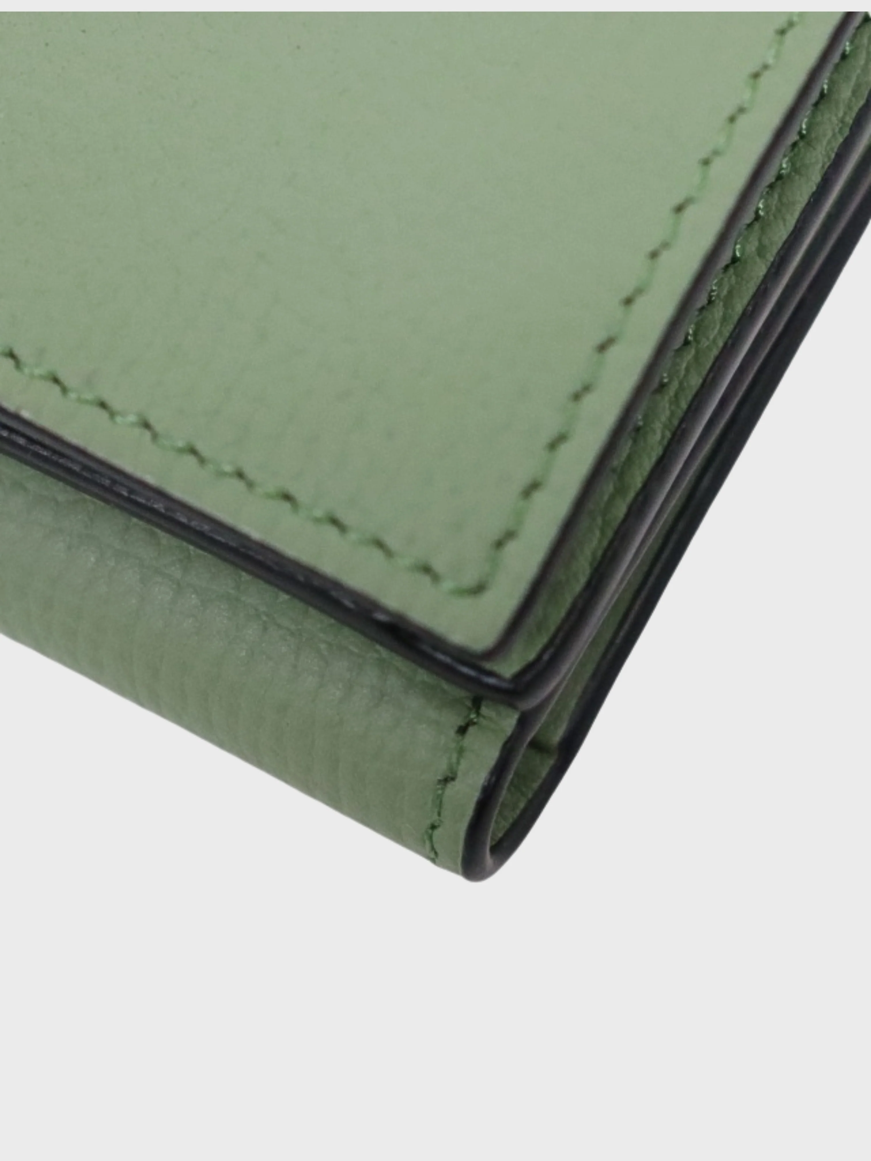 Loewe 2010s Green Leather Trifold Compact Wallet - Image 3