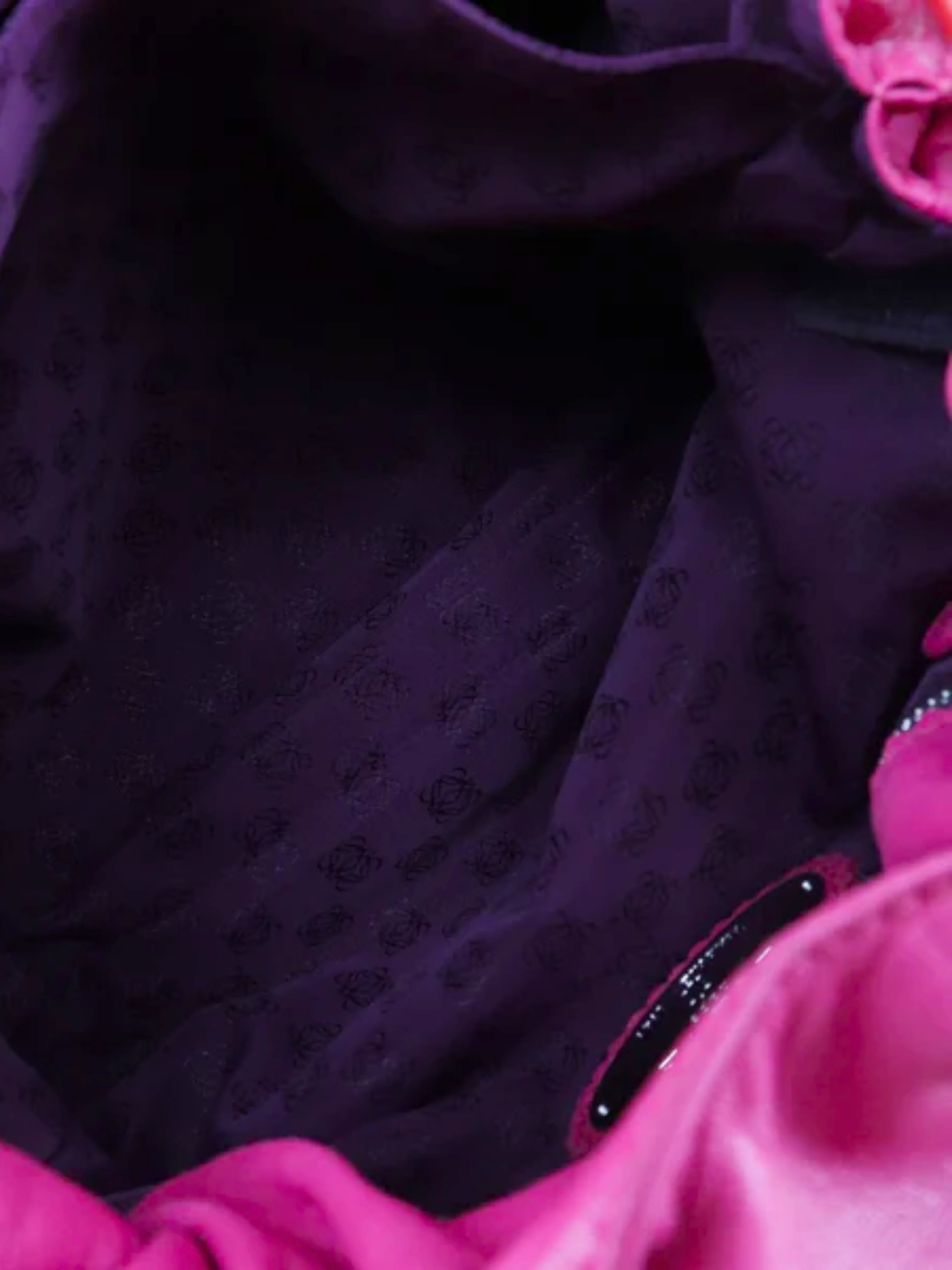 Loewe 2010s Pink Flamenco 30 Shoulder Bag - Image 3
