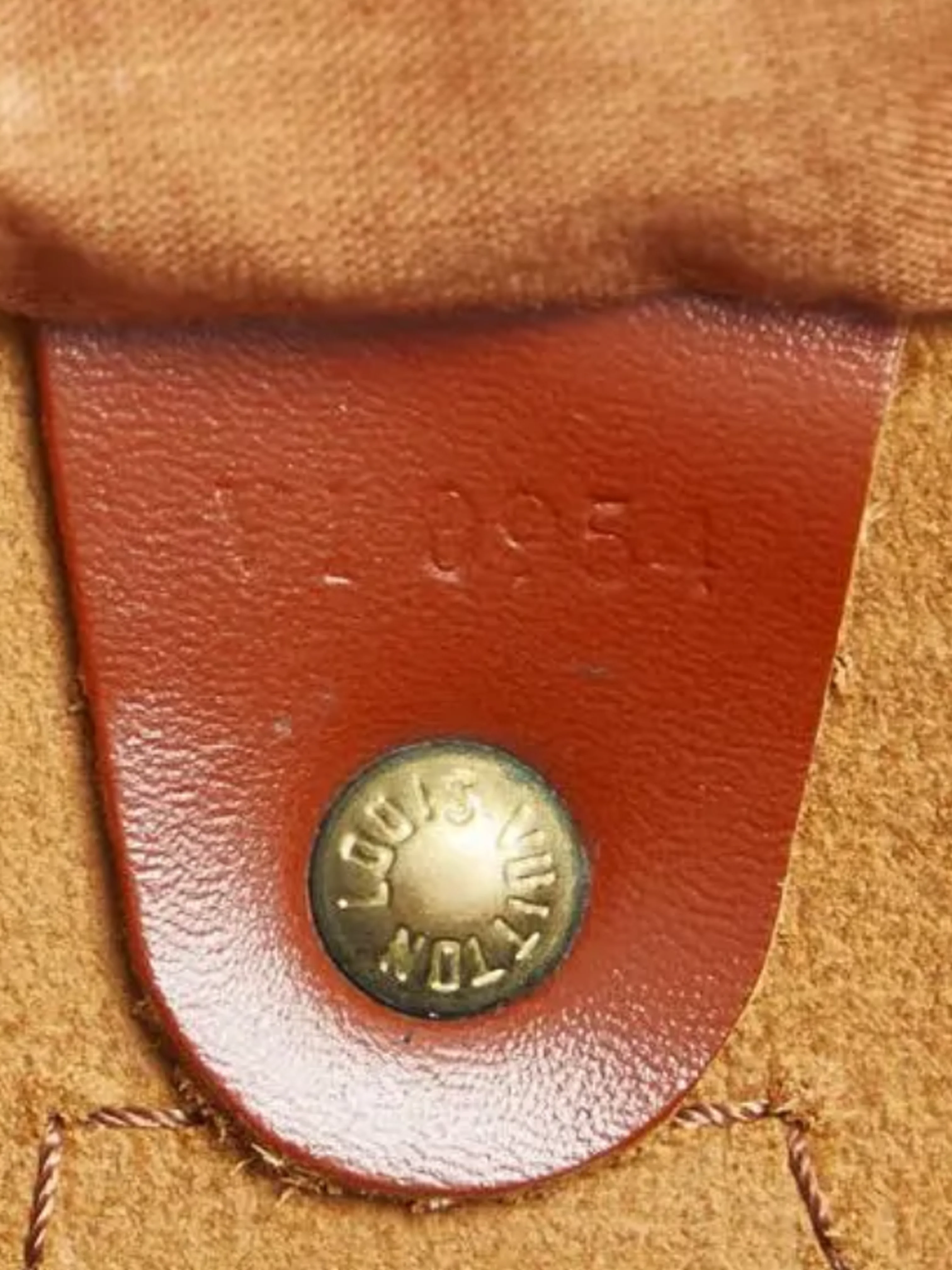 Louis Vuitton 1994 Brown Epi Leather Speedy 25 Bag - Image 7