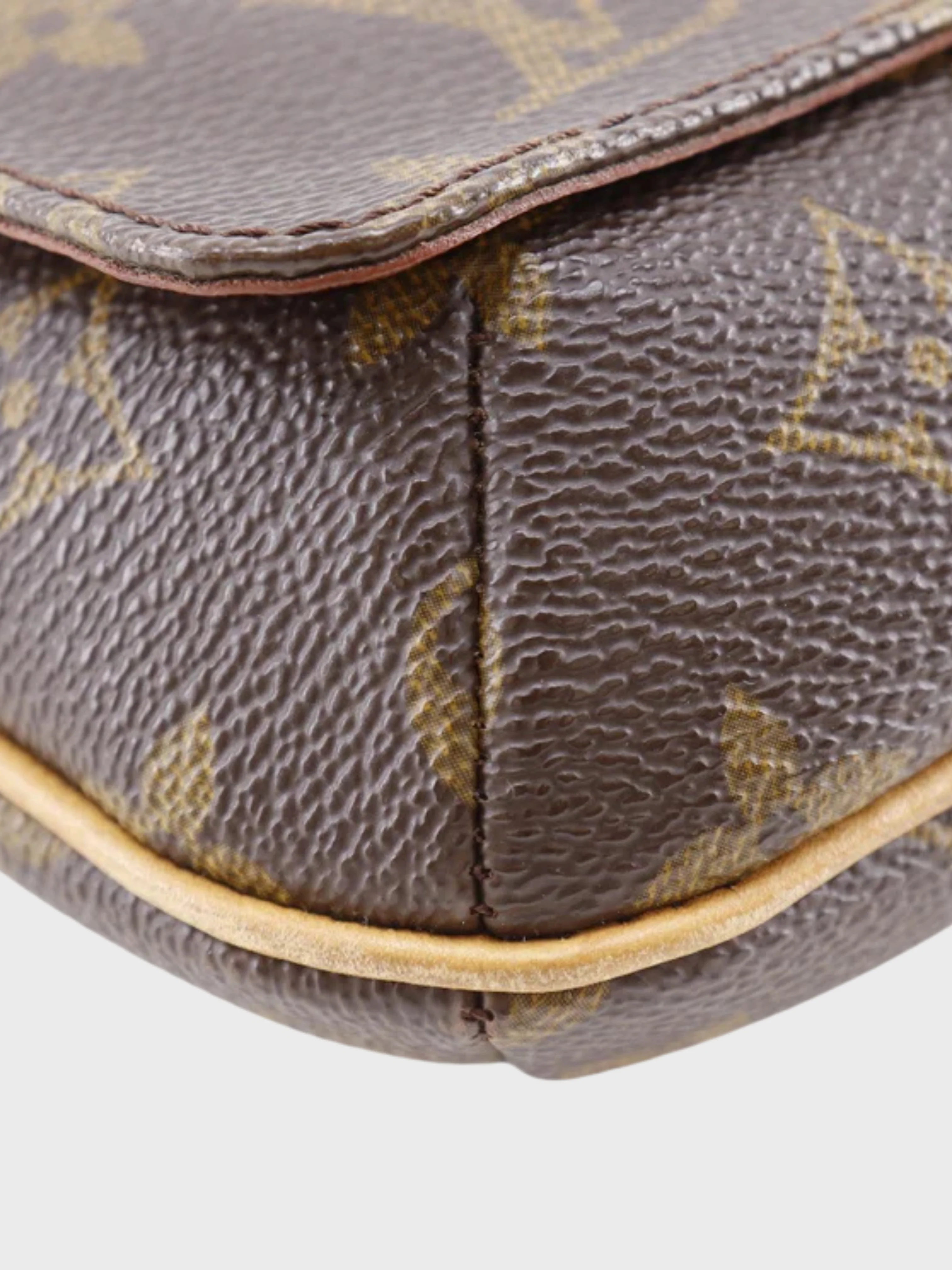 Louis Vuitton 1999 Brown Monogram Canvas Musette Tango Shoulder Bag - Image 4