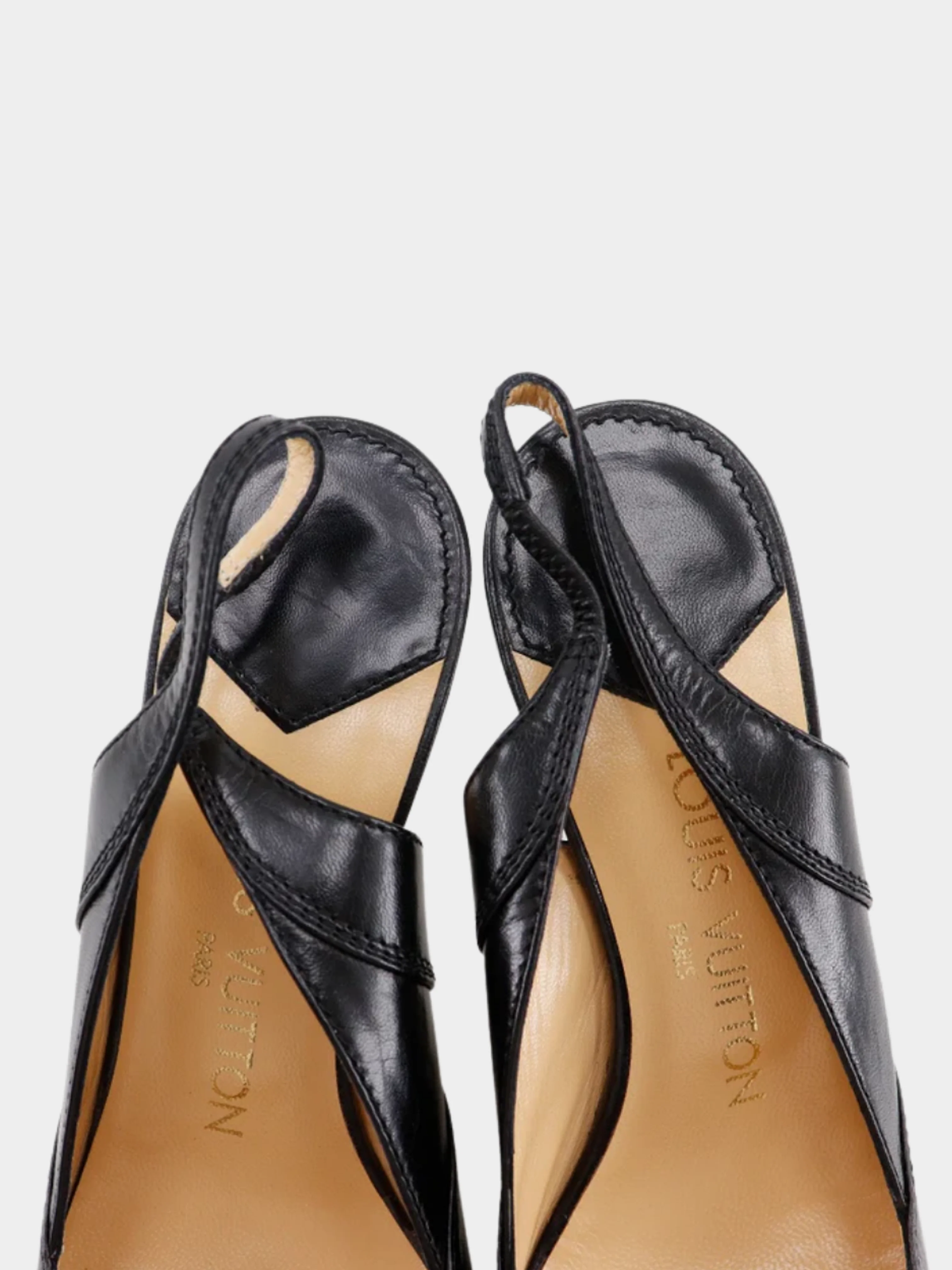 Louis Vuitton 2000s Logo Pointed Toe Pumps - Image 5