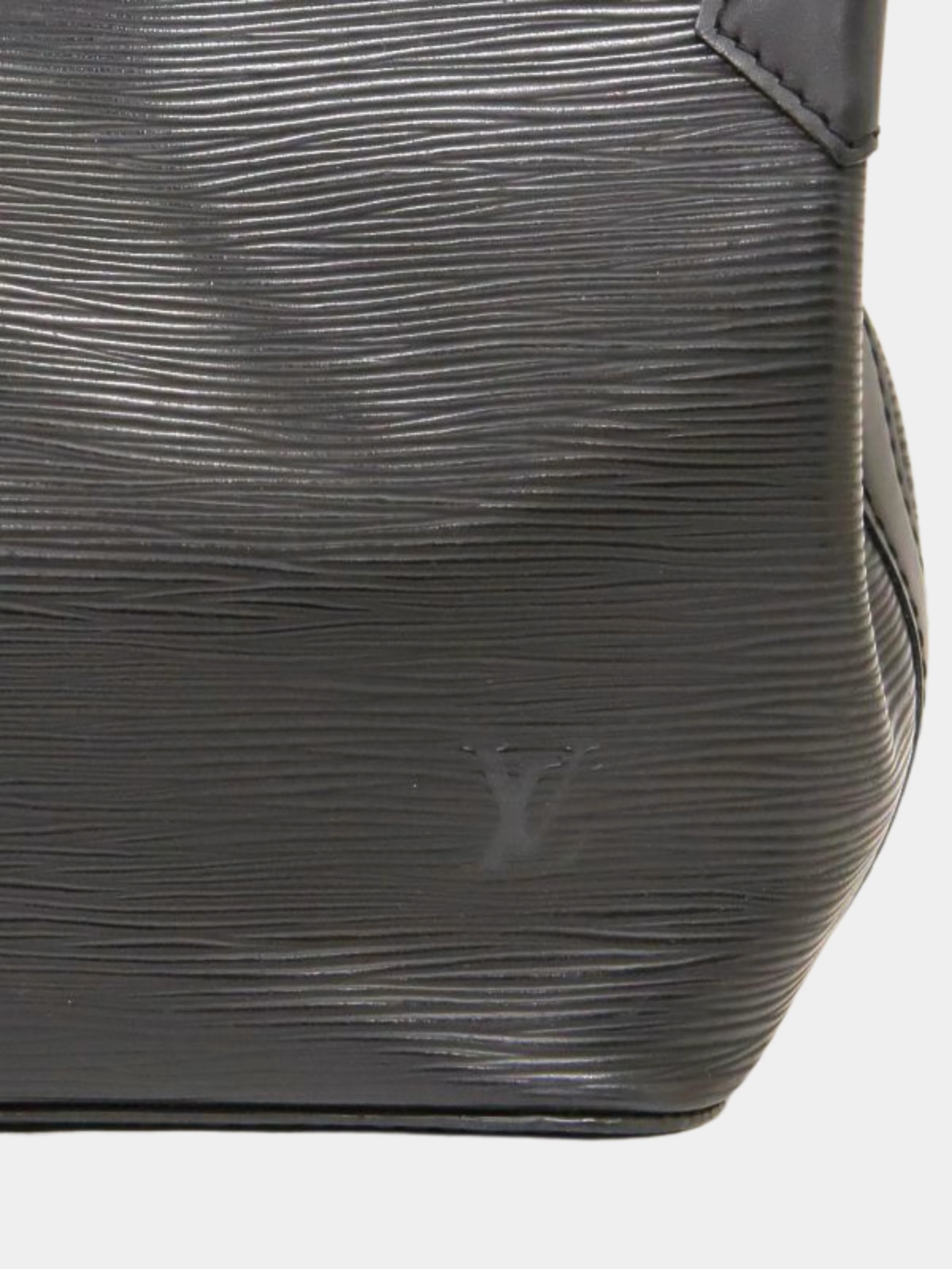 Louis Vuitton 2005 Noir Epi Leather Mandara PM Bag - Image 8