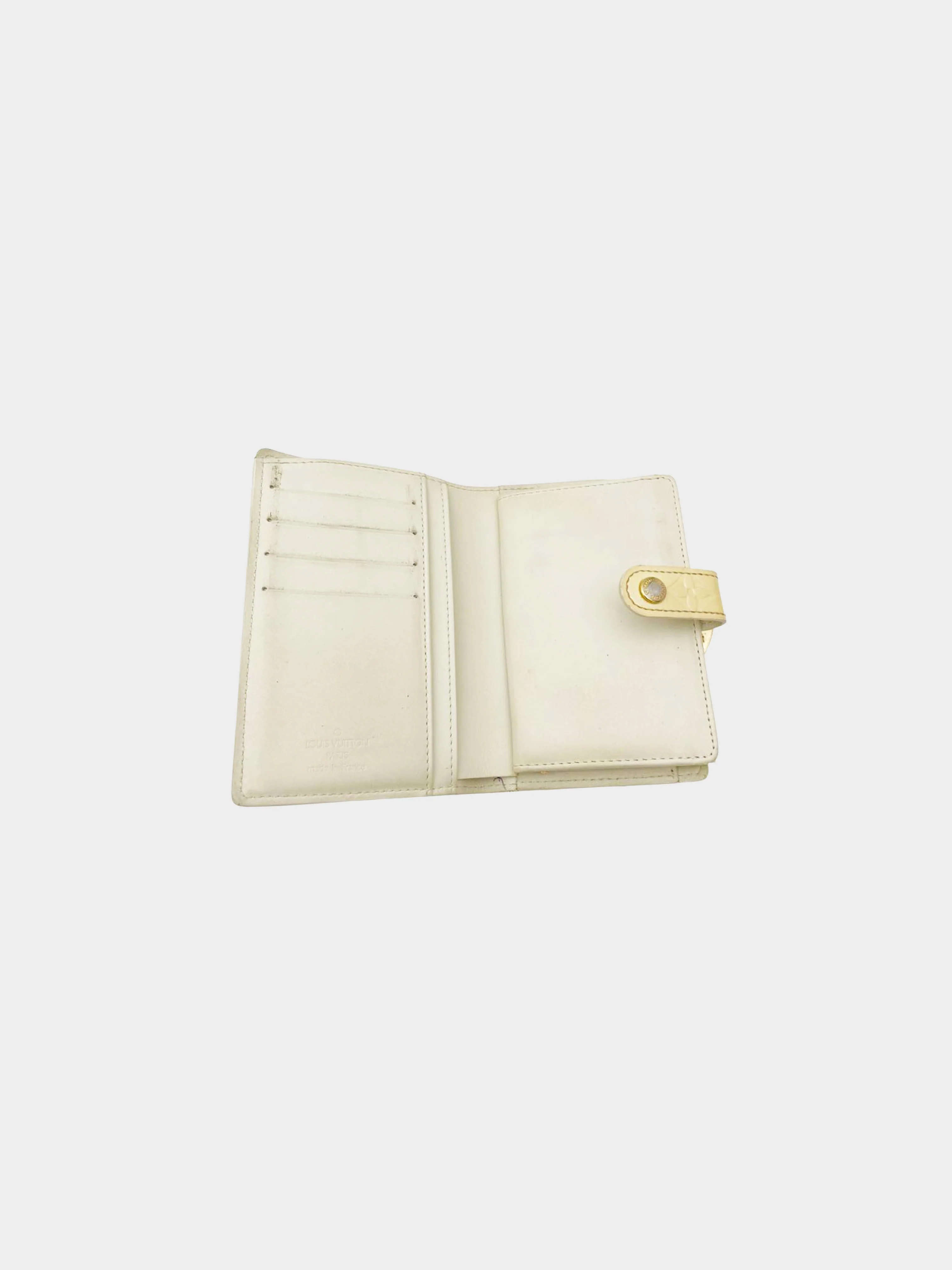 Louis Vuitton 2007 Vernis Leather Wallet - Image 4