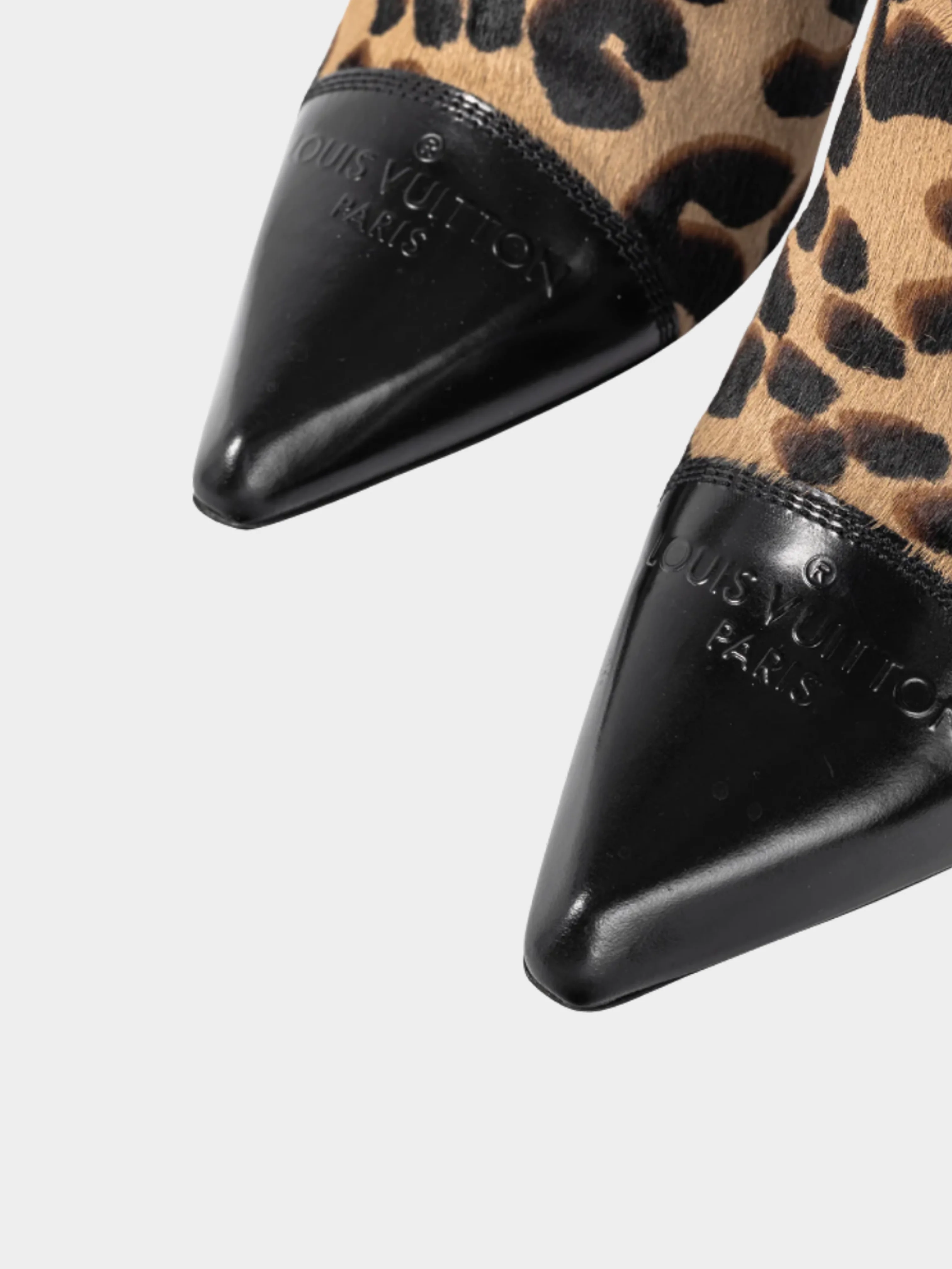 Louis Vuitton 2009 Wild Leopard Calf-Hair and Black Leather Ankle Boots - Image 4