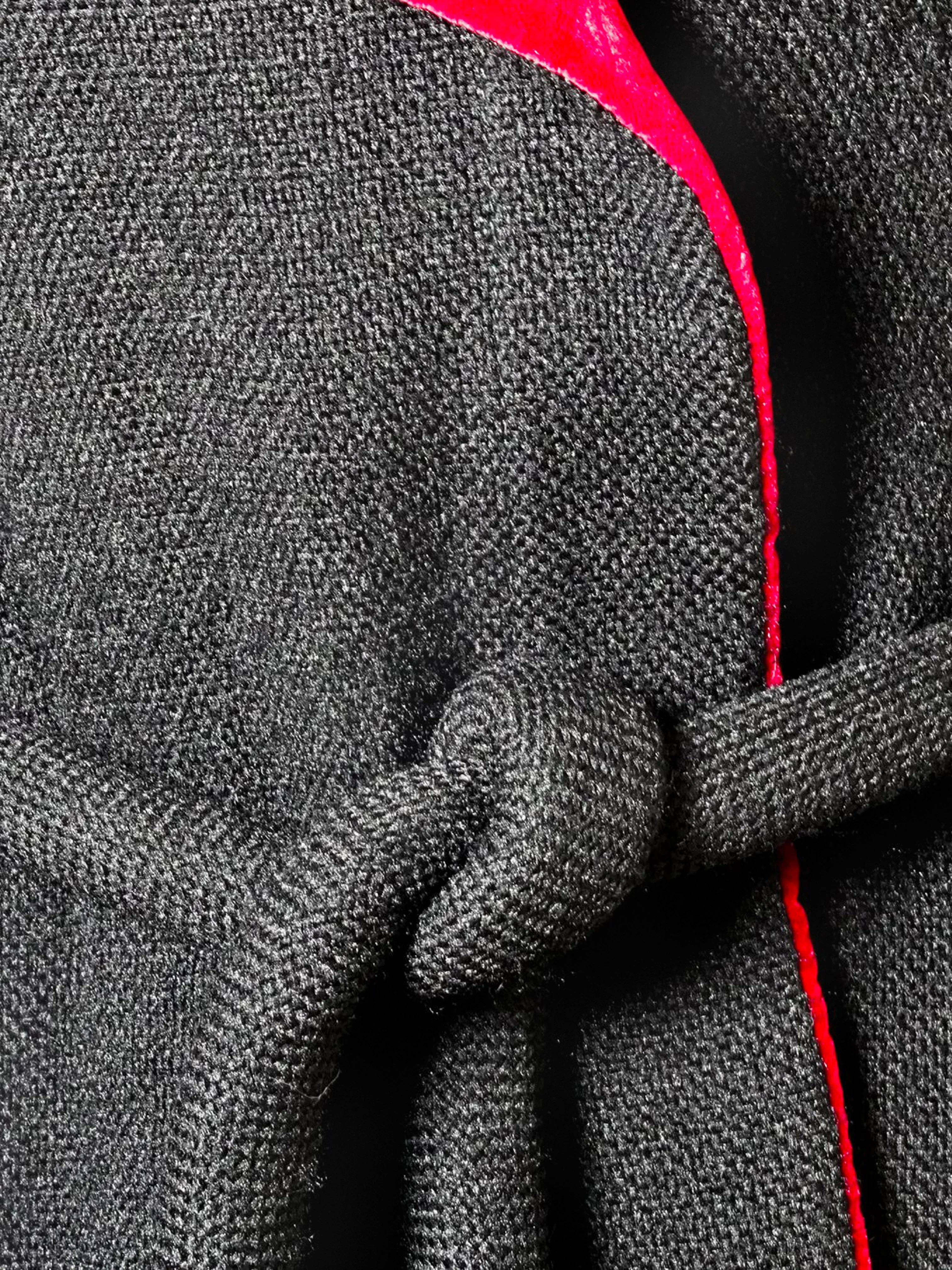 Louis Vuitton 2010s Black and Red Coat - Image 5