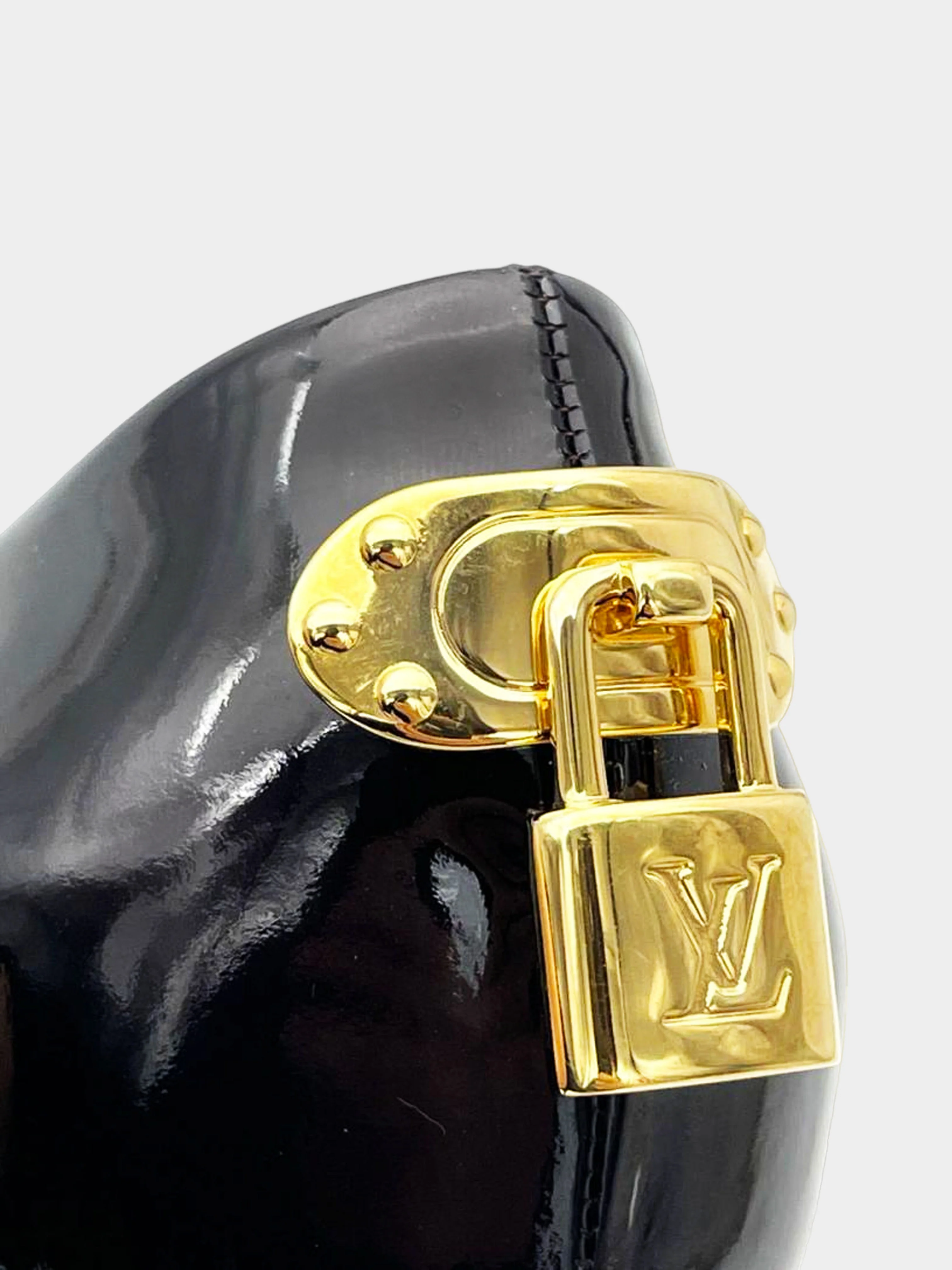 Louis Vuitton 2011 Black 'Oh Really' Patent Leather Pumps - Image 4