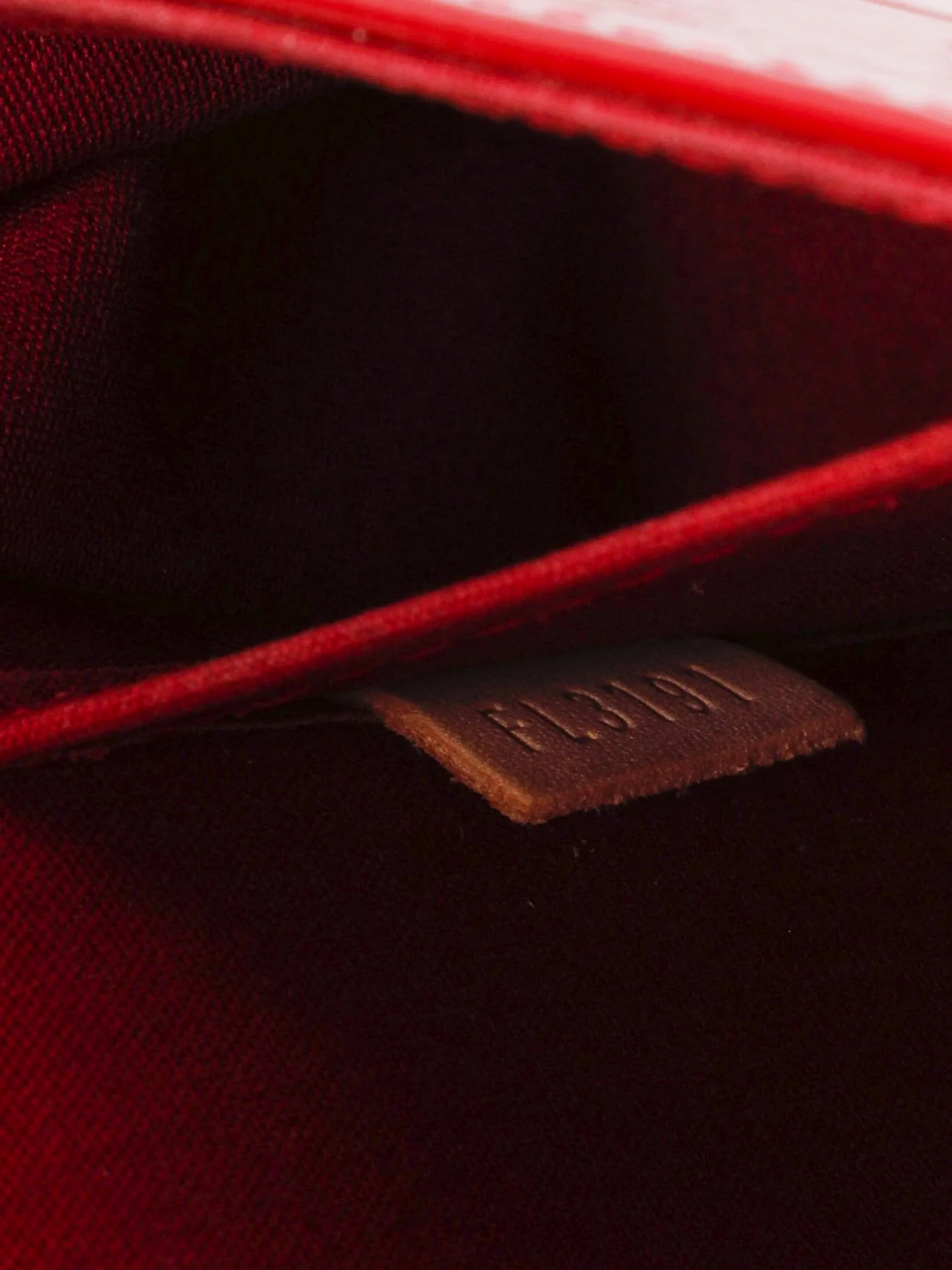 Louis Vuitton 2011 Red Monogram Vernis Bellflower GM Bag - Image 6