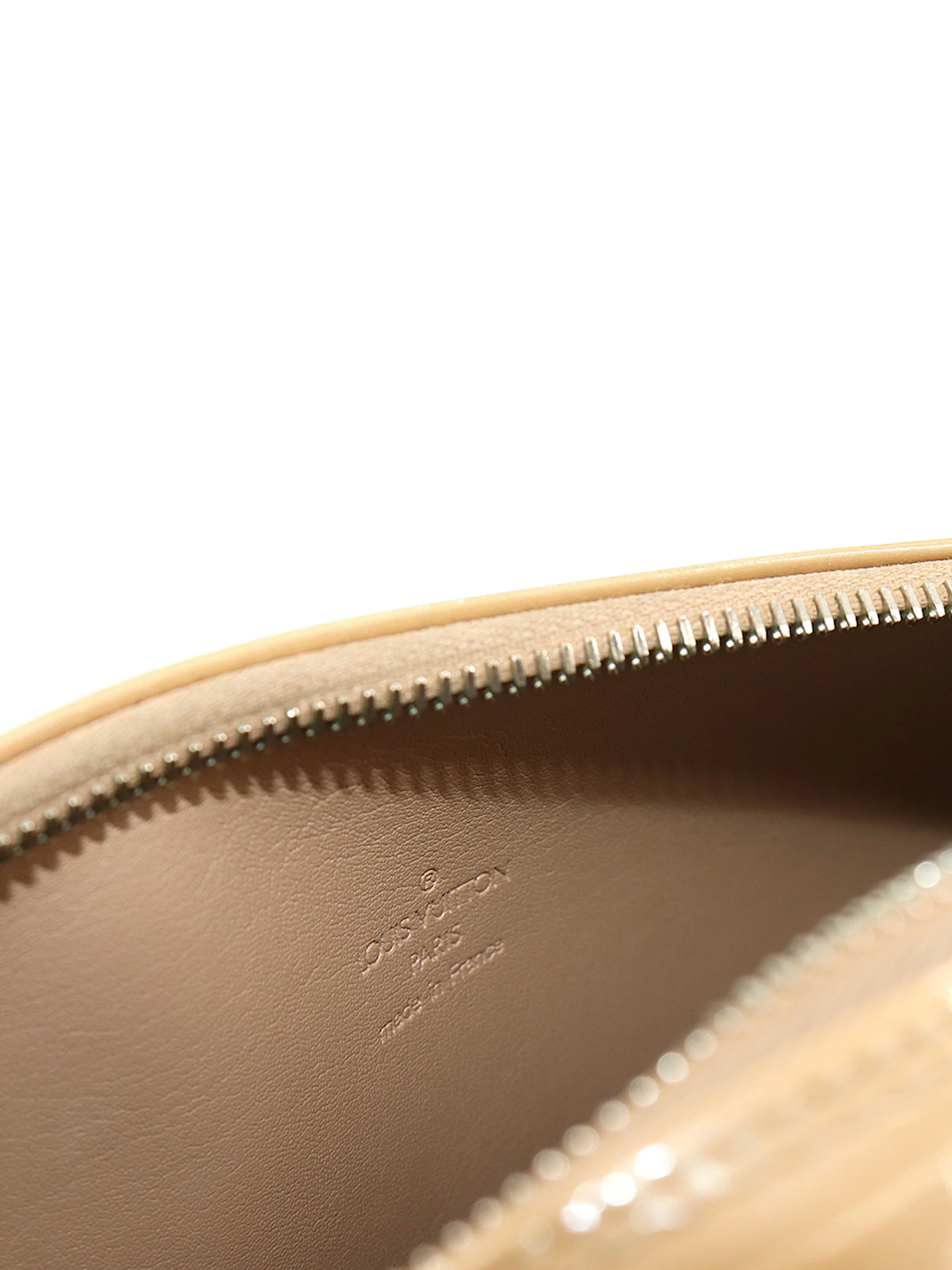 Louis Vuitton 2000s Beige Vernis Papillion - Image 5