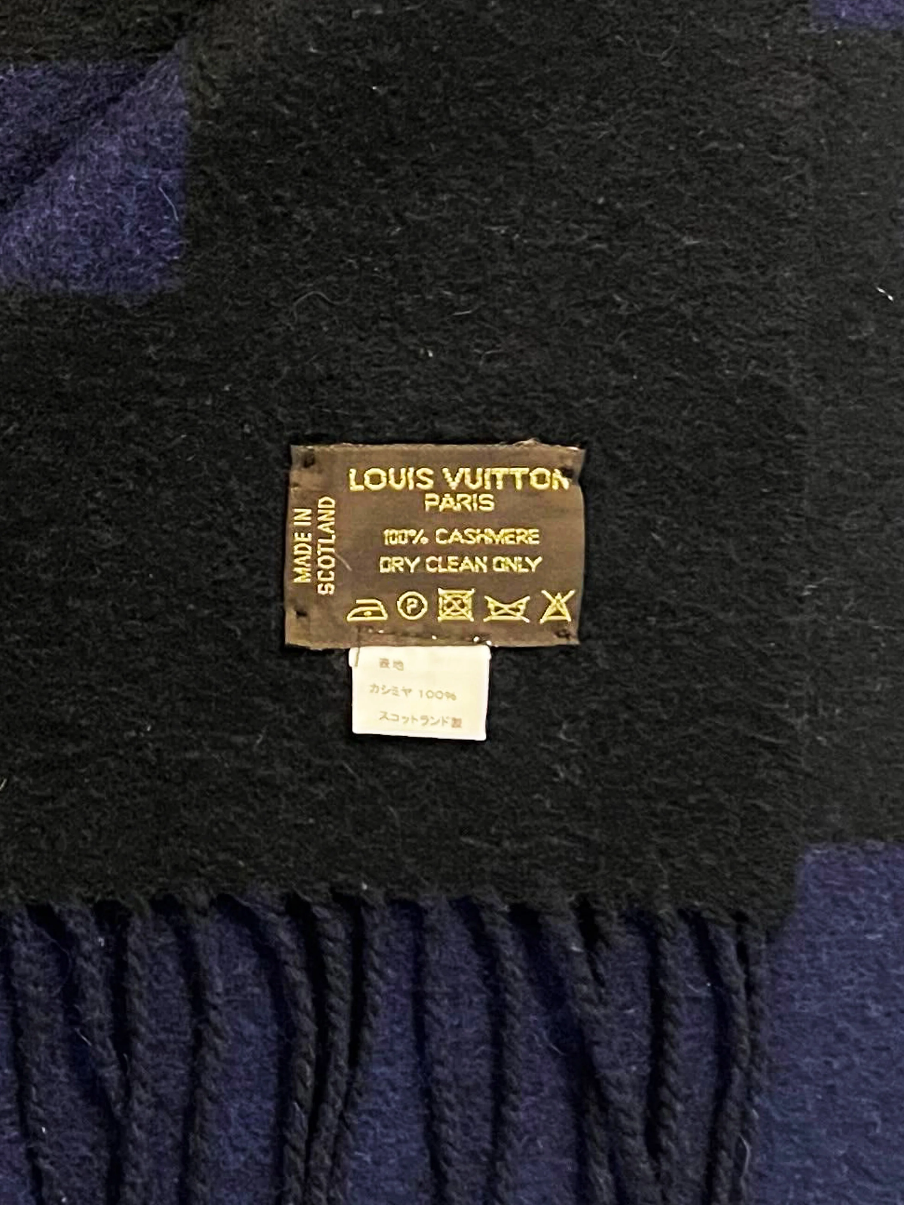 Louis Vuitton Early 2020s Reversible Navy Cashmere Fringed Scarf - Image 4