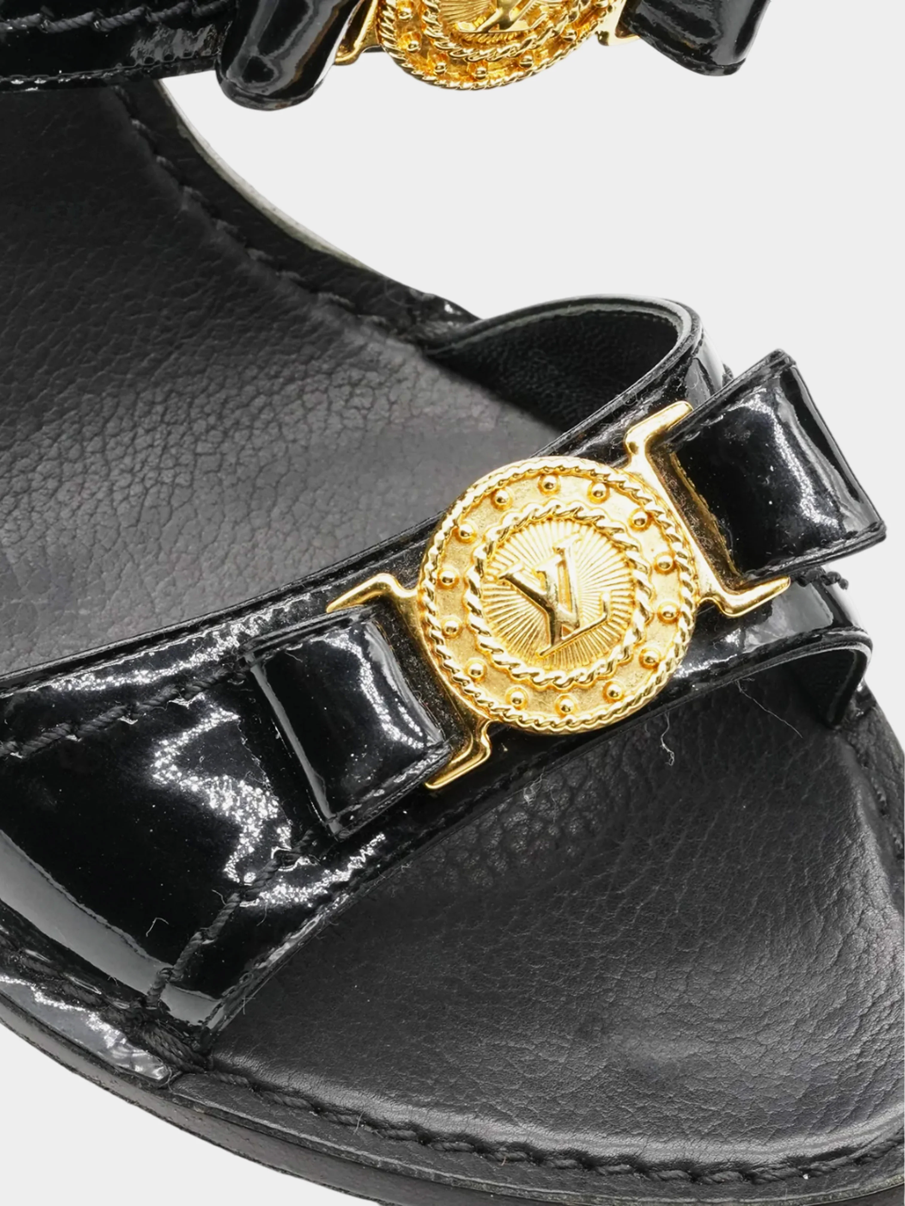 Louis Vuitton SS 2006 Runway Black Croc Patent Leather Heeled Mules - Image 4
