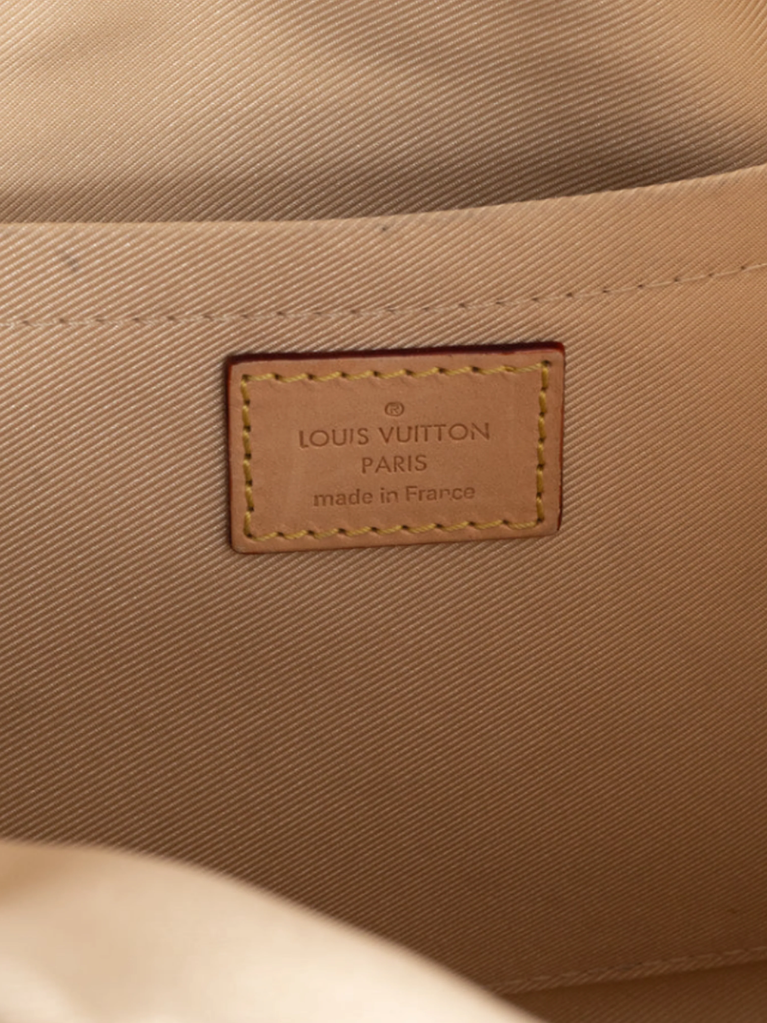 Louis Vuitton SS 2015 Runway Cloud Clutch GM Burgundy Eelskin Foldover Bag - Image 6
