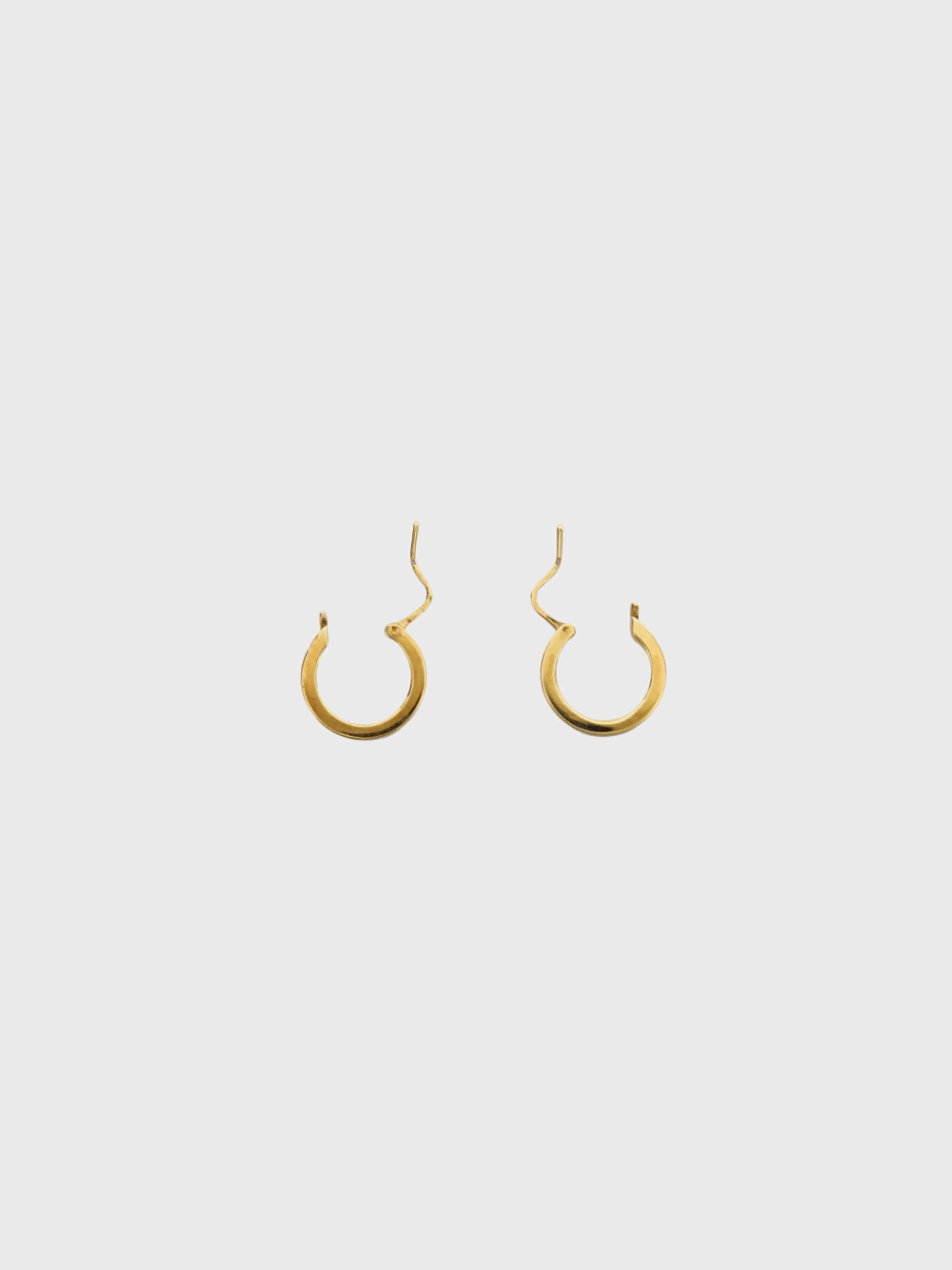 Miu Miu 2000s Black Gold Plated Metal Logo Enamel Earrings - Image 3