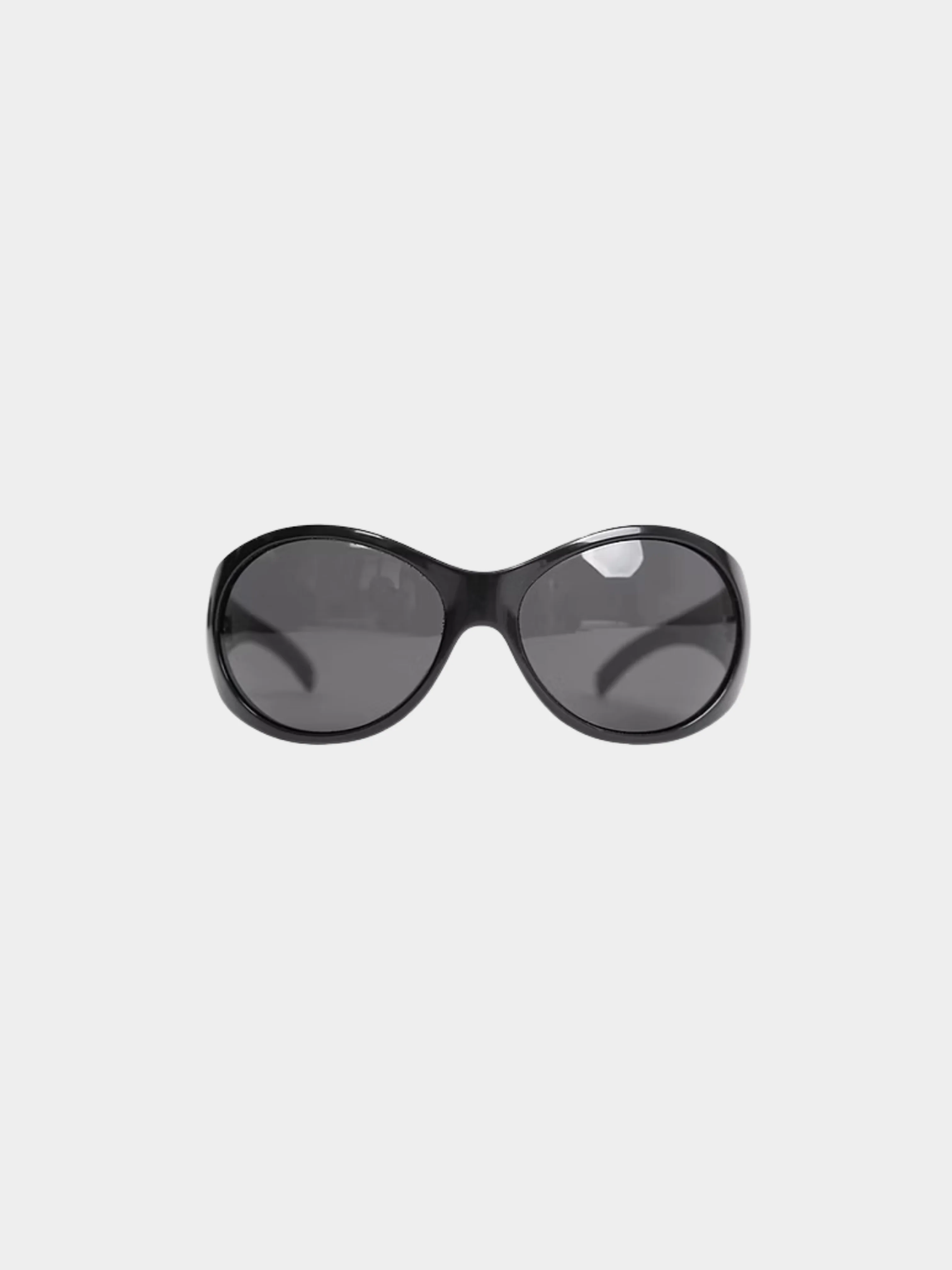Miu Miu 2000s Black Oversized Sunglasses - Image 3