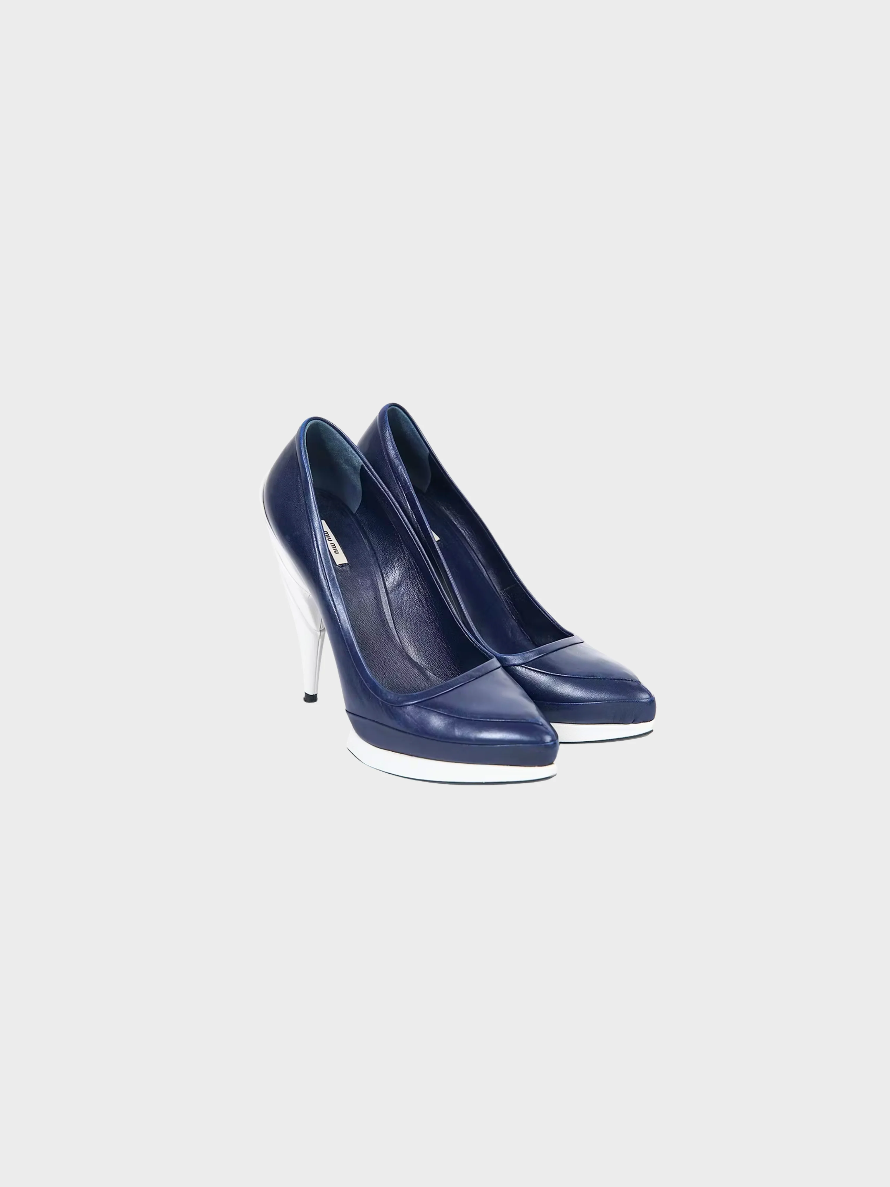 Miu Miu FW 2008 Navy Blue Stacked Pumps - Image 2