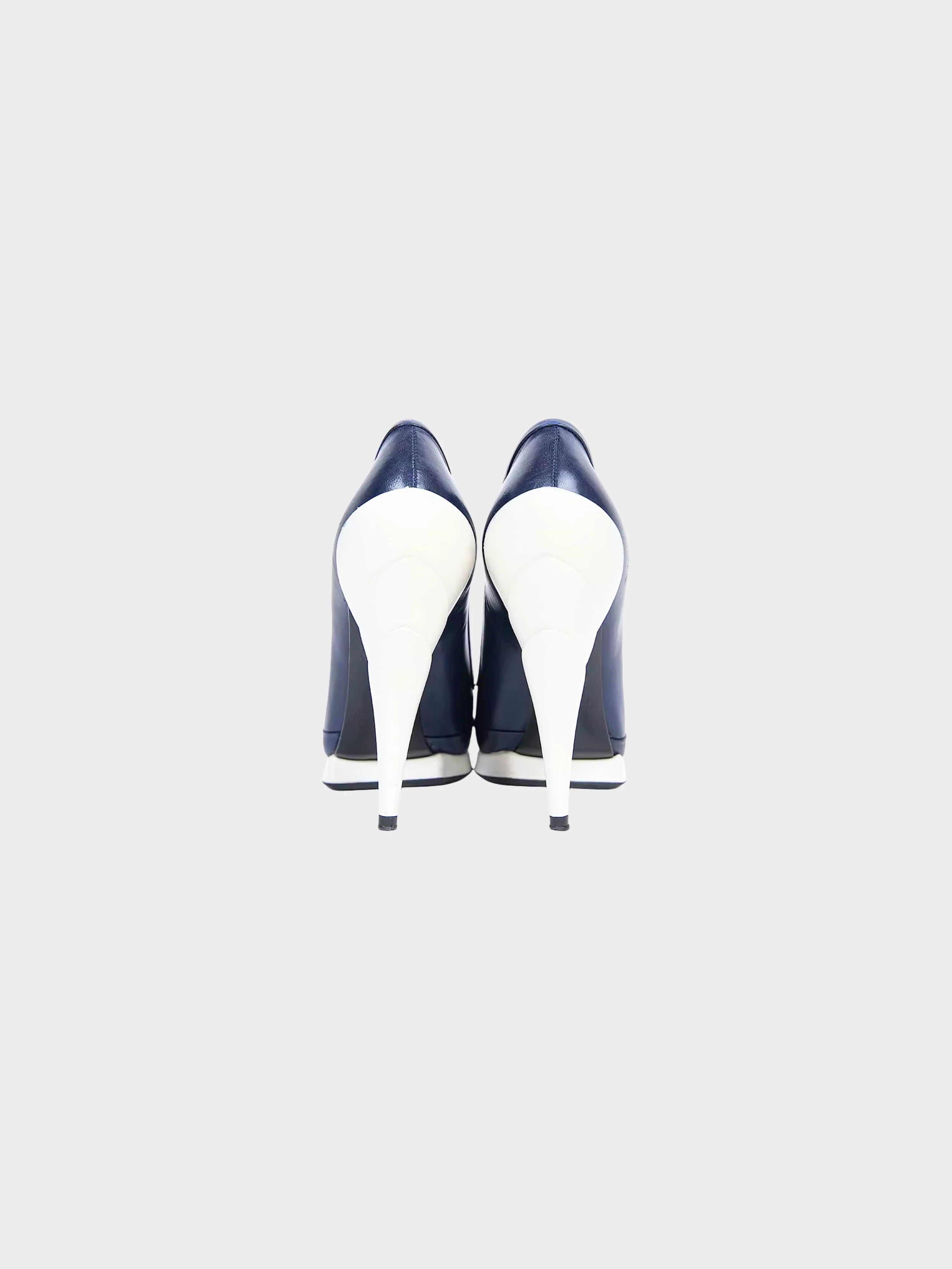 Miu Miu FW 2008 Navy Blue Stacked Pumps - Image 3