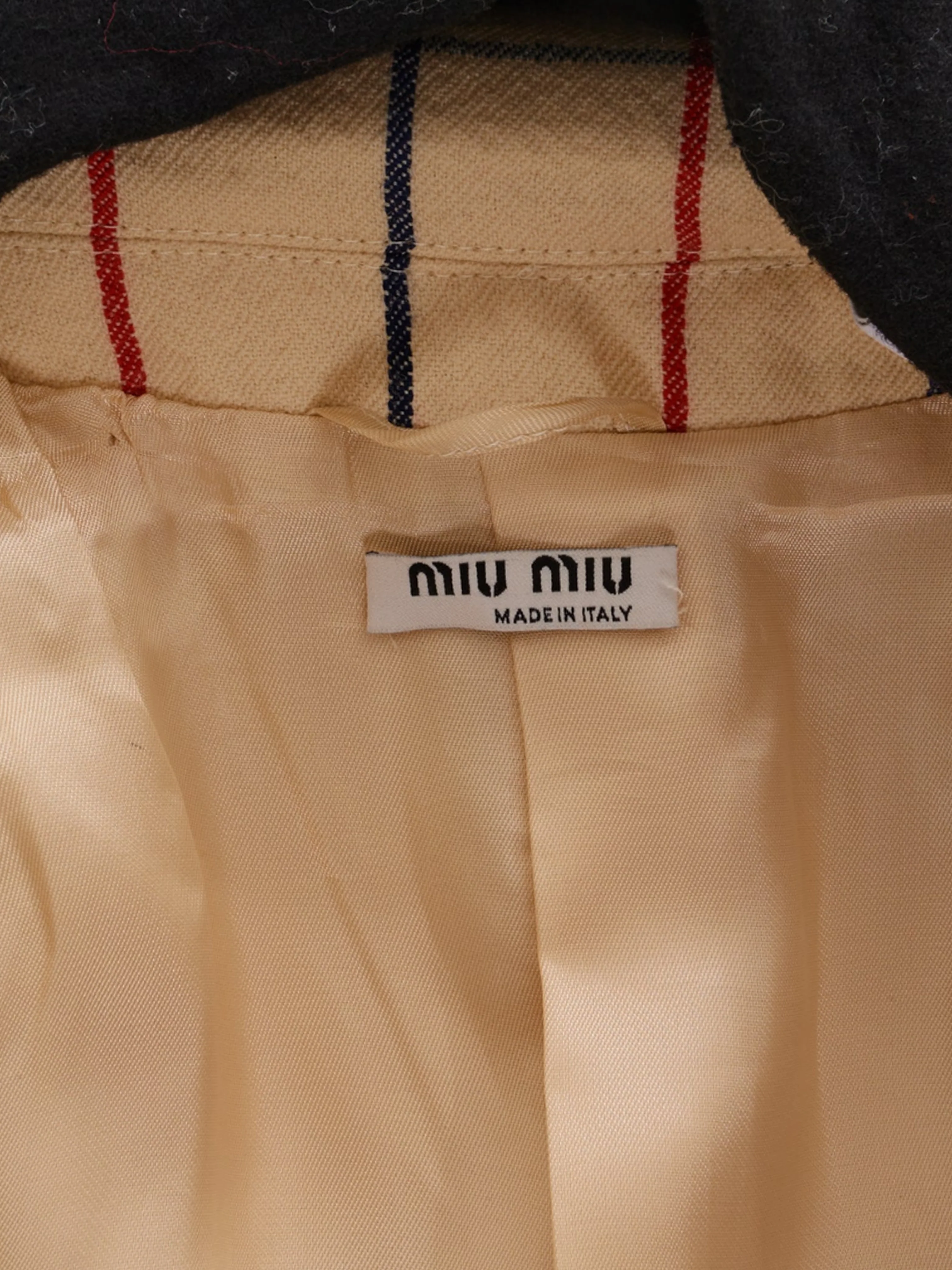 Miu Miu Pre-Fall 2016 Double Breasted Black and Red Stripes Coat - Image 4