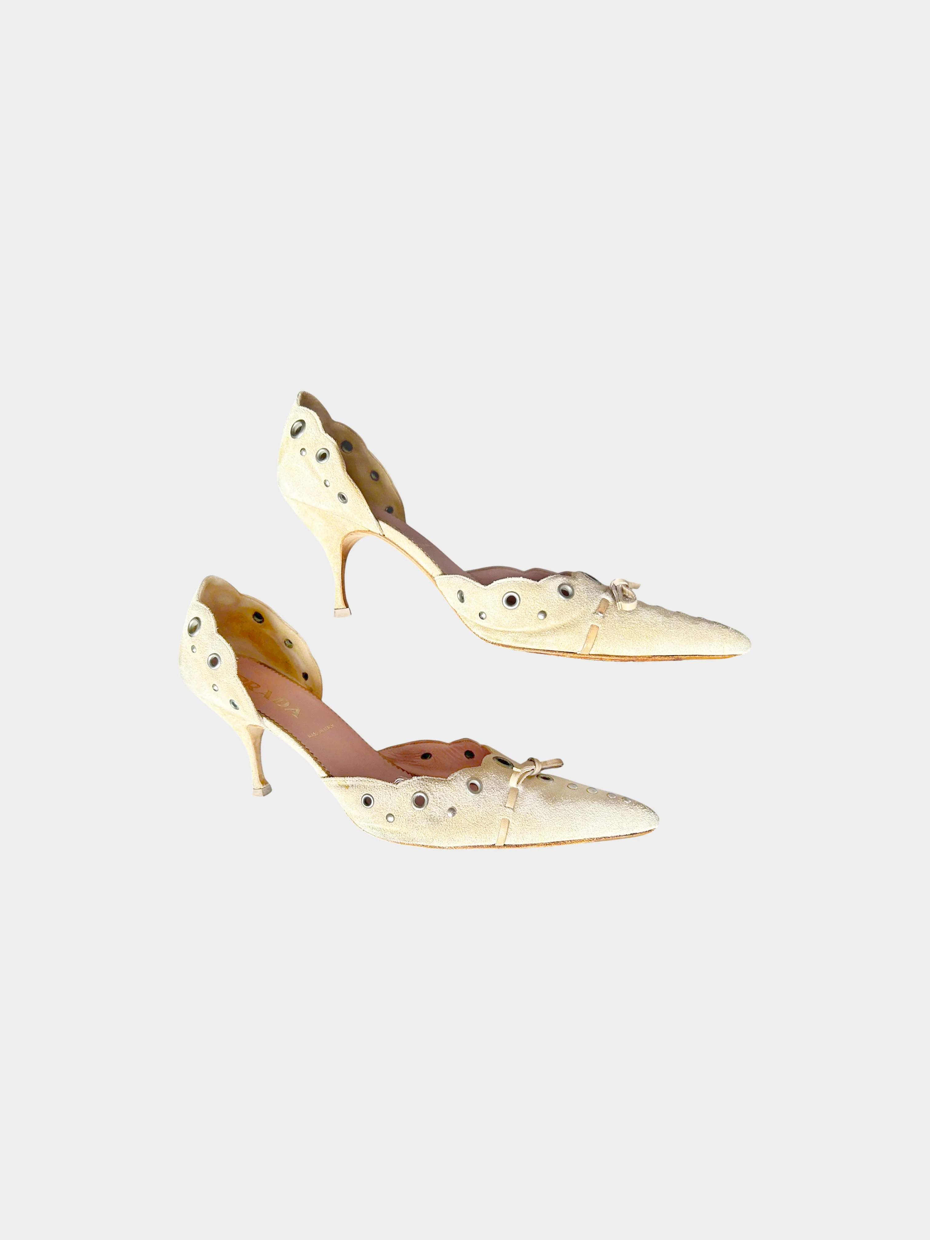 Prada 1990s Beige Suede Eyelet and Bow Heels - Image 4