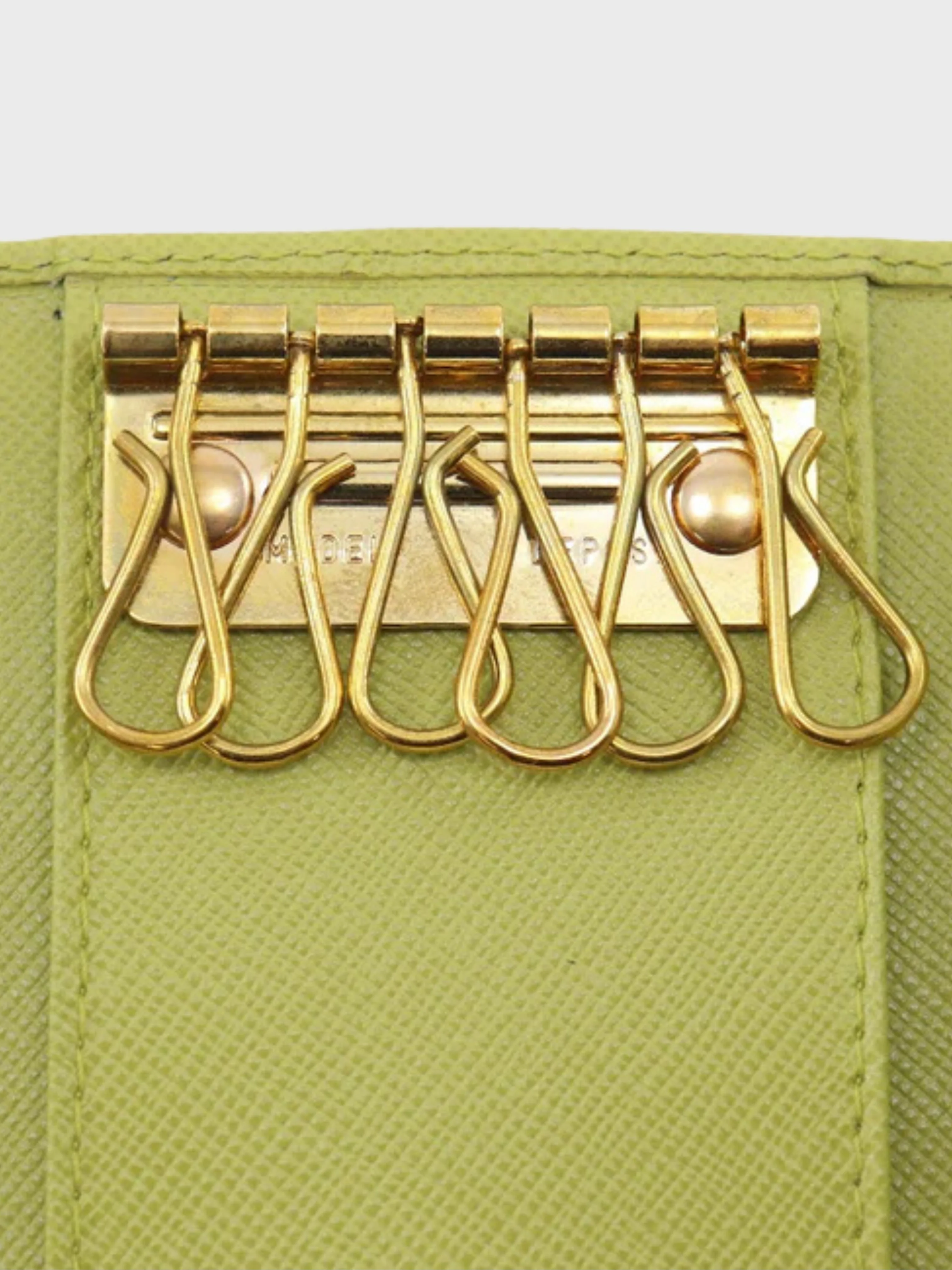 Prada SS 2020 Green Saffiano Leather Triangle Logo Key Case - Image 5