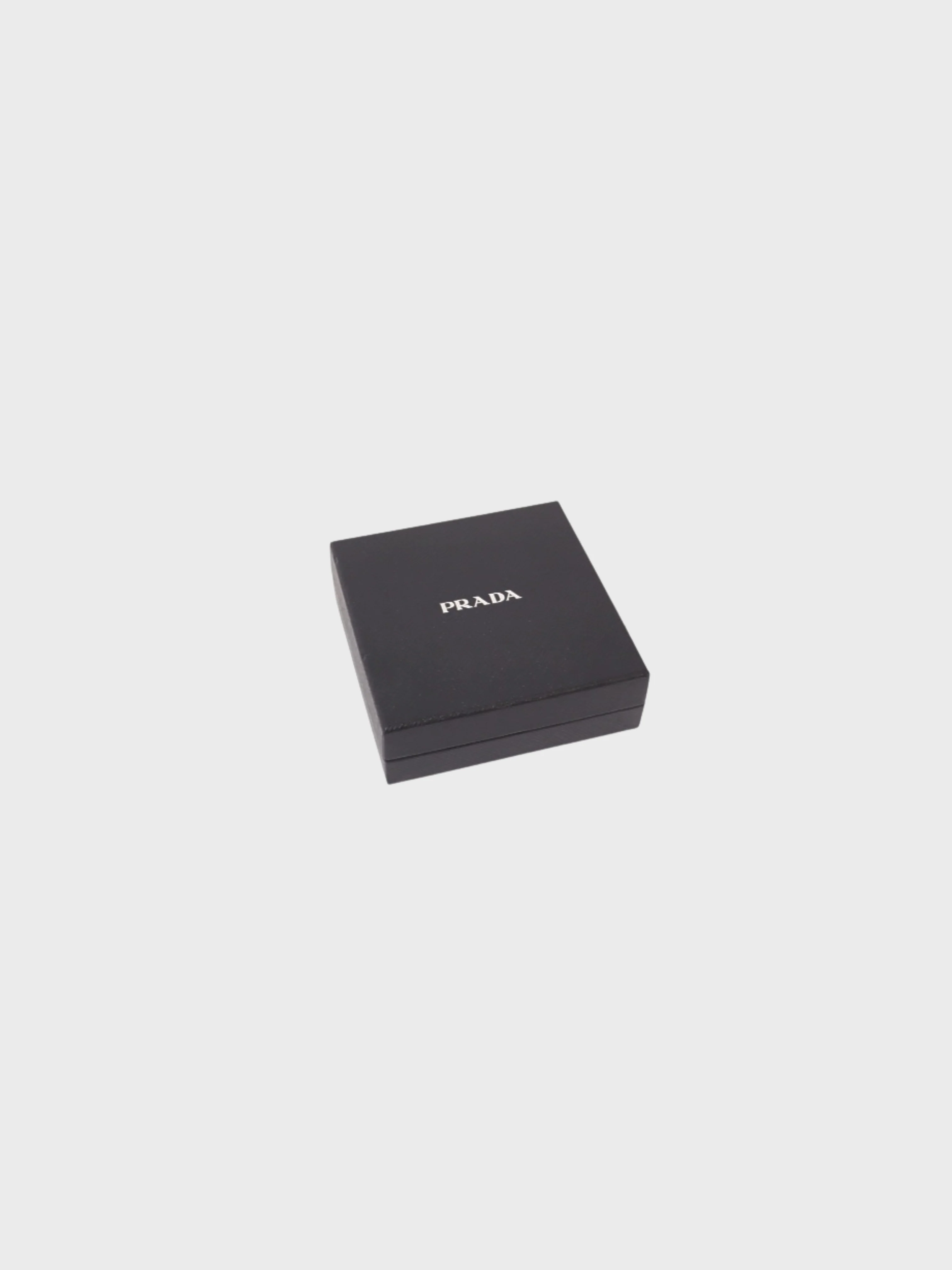 Prada 2020s Light Blue White Silk Triangle Logo Scrunchie - Image 4