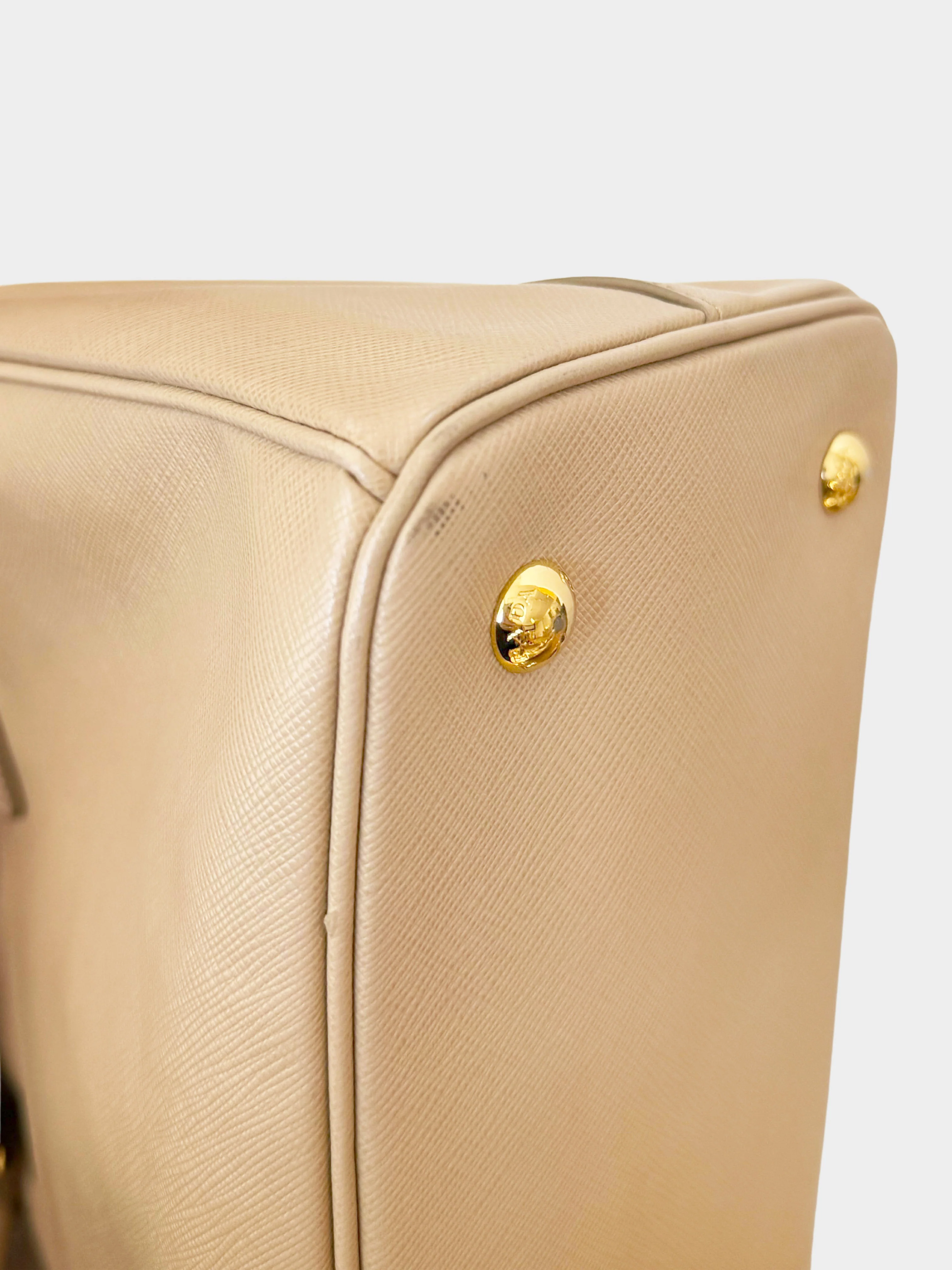Prada 2010s Beige Saffiano Lux Leather Galleria Tote Bag - Image 5