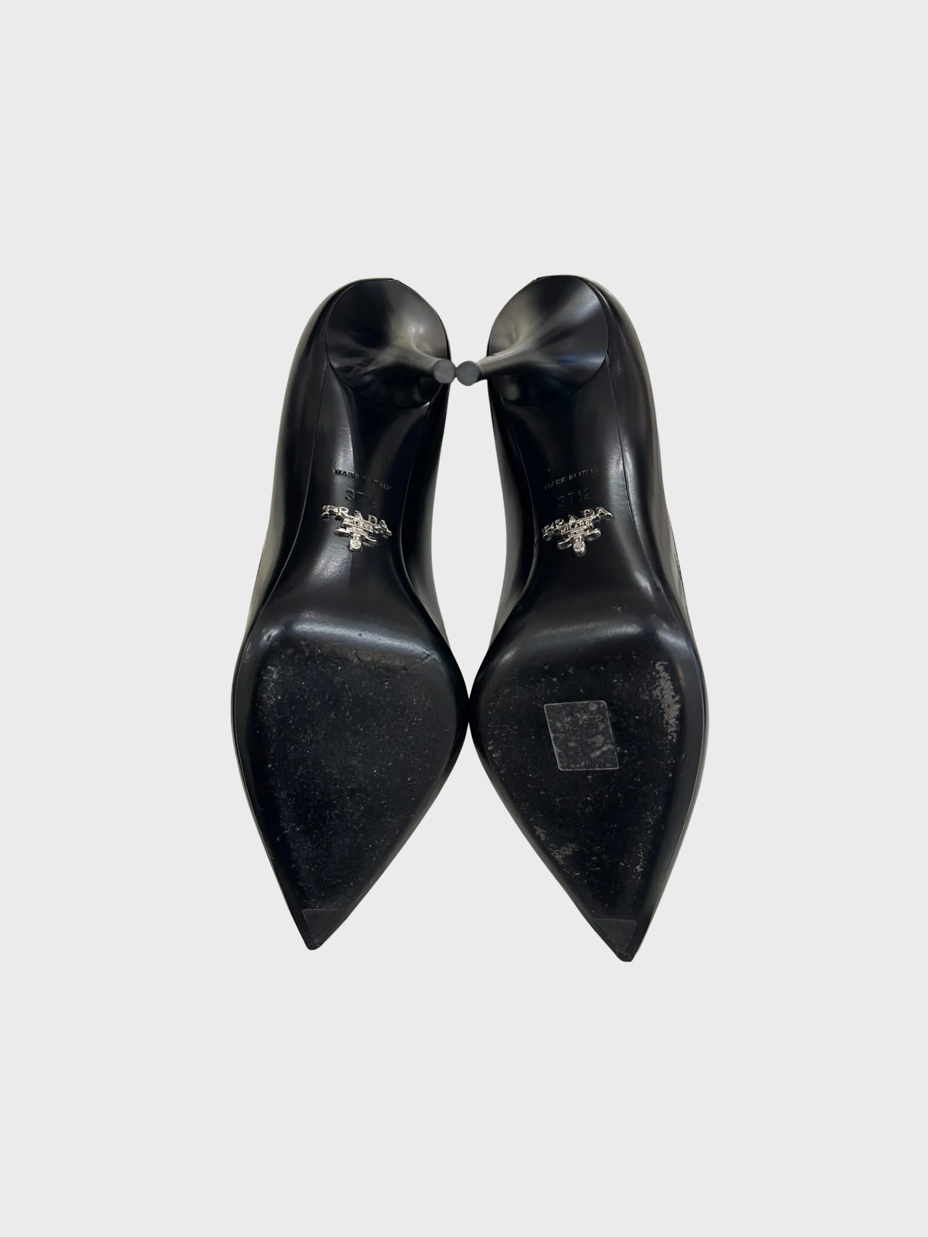 Prada 2020s Black Brushed Leather Logo Pumps - Image 3