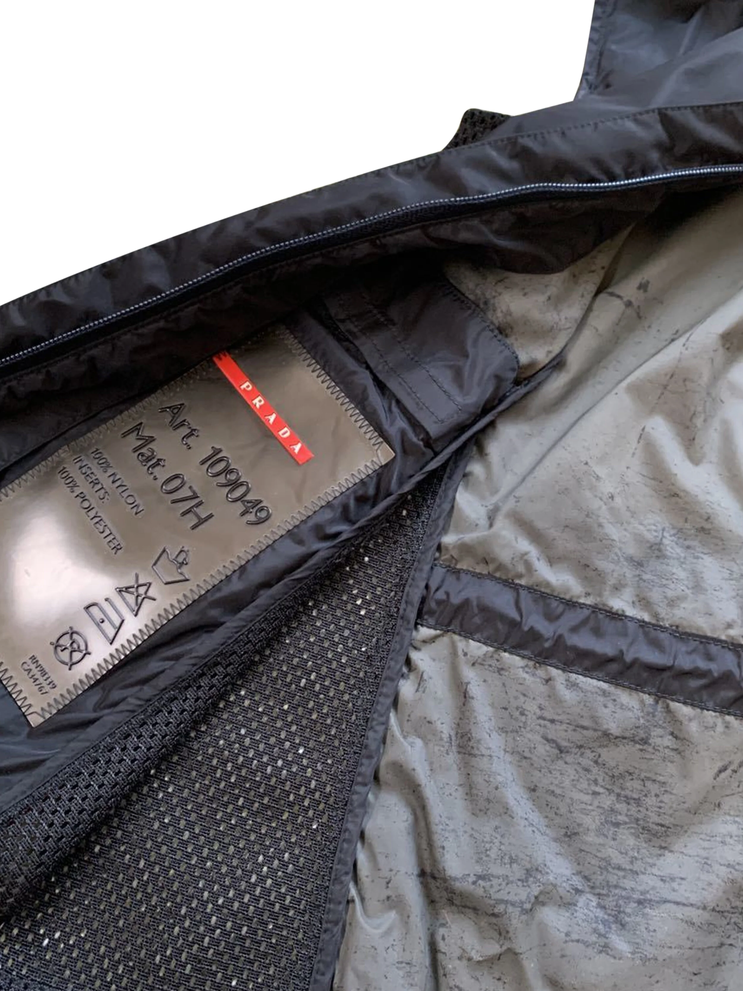 Prada 2000s Technical Black Nylon Vest - Image 3