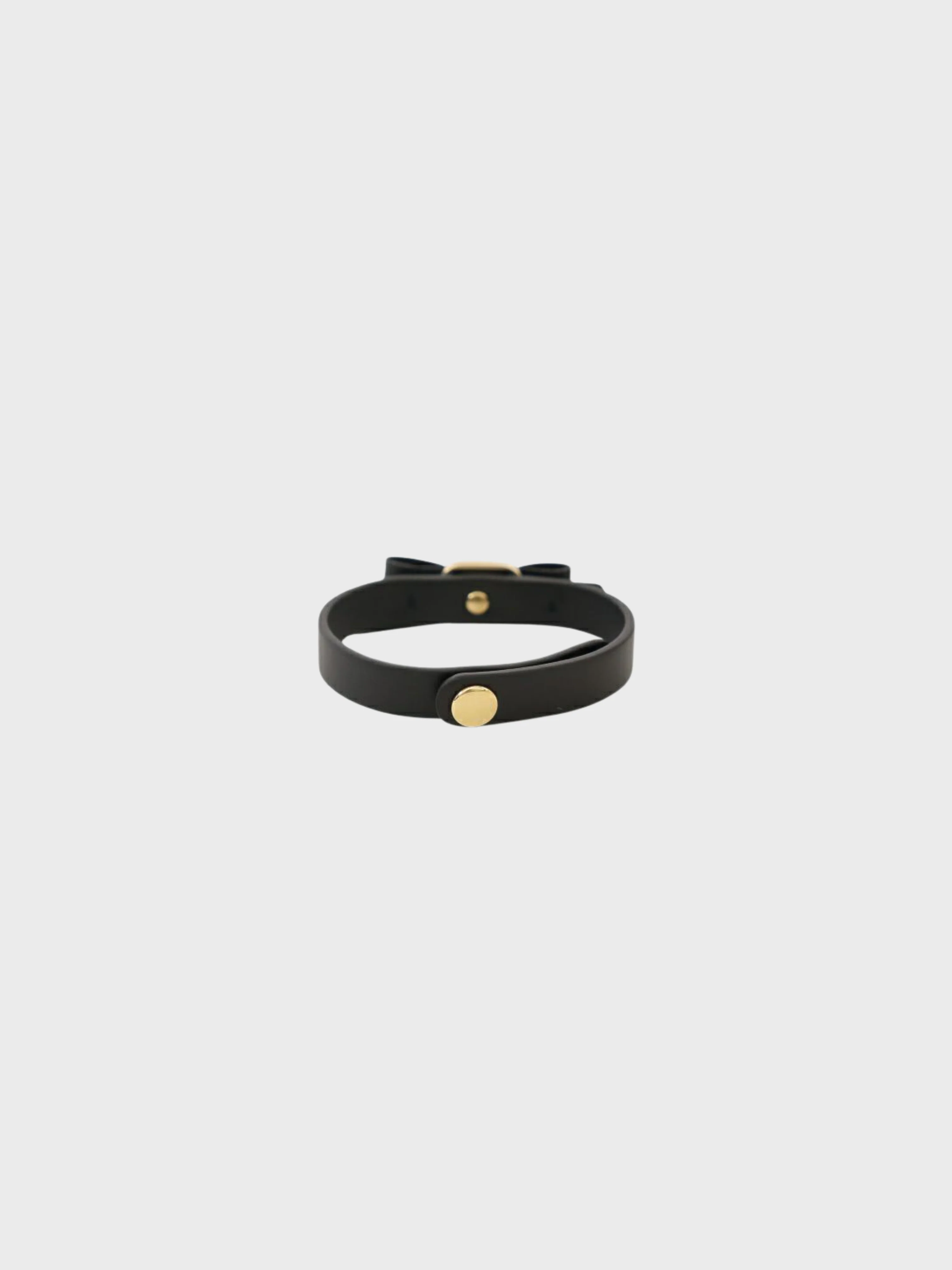 Salvatore Ferragamo 2000s Black Leather Gold Vara Ribbon Bracelet - Image 2