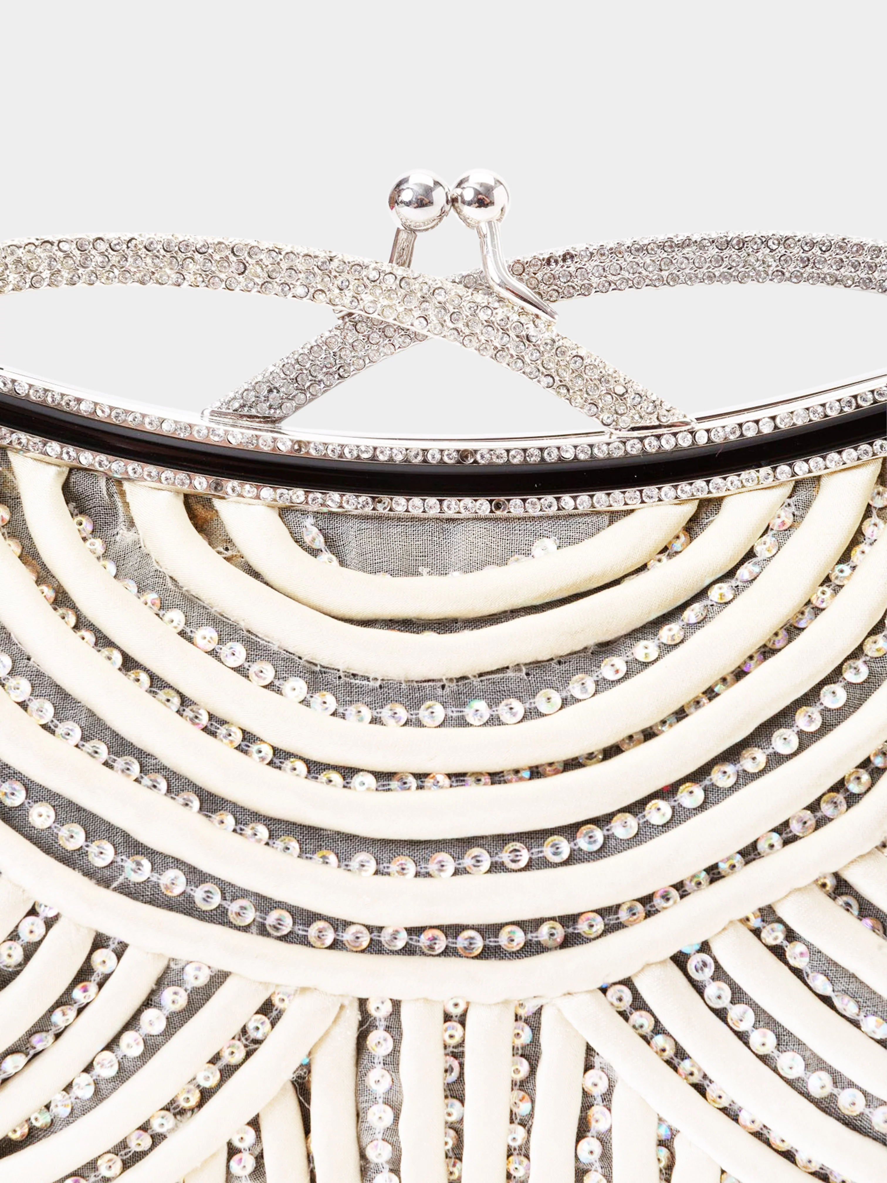 Valentino FW 2007 Cream White Satin and Sequined Chiffon Evening Clutch - Image 2