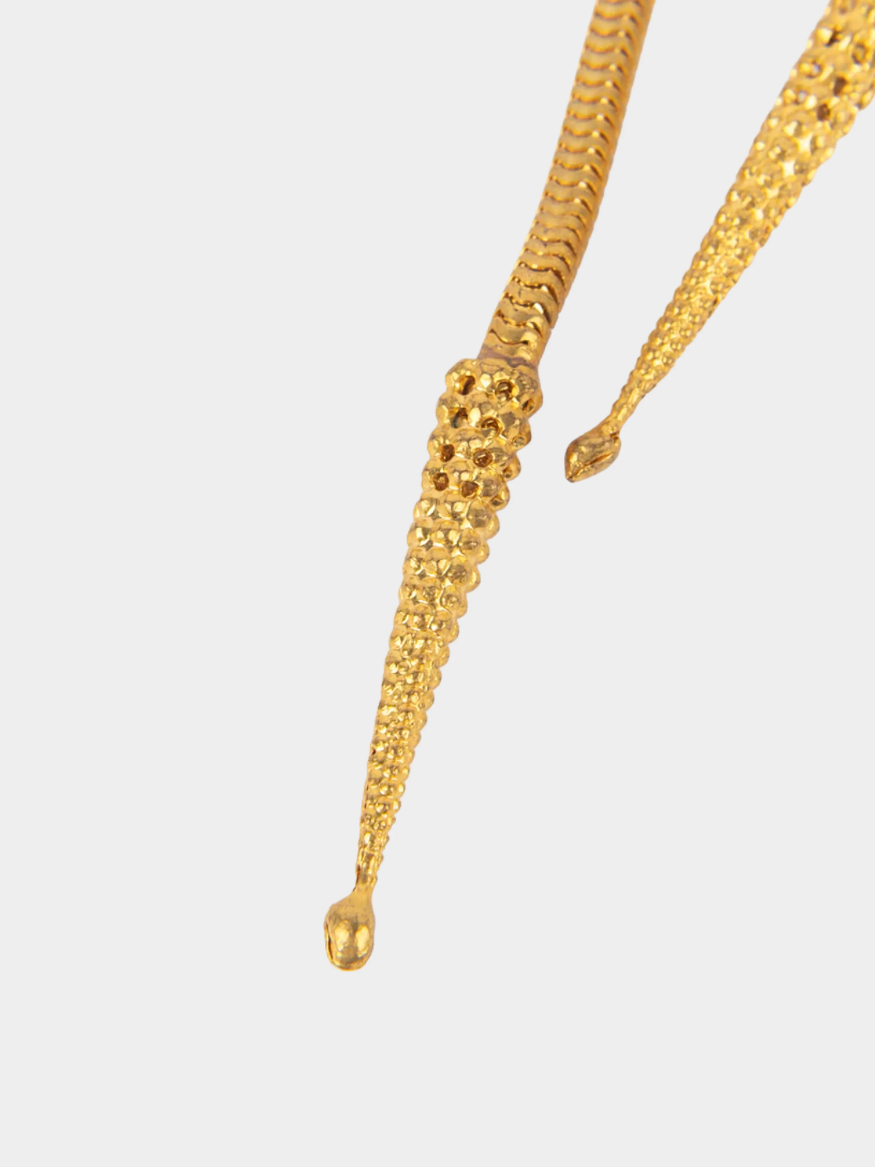 Yves Saint Laurent 1960s Gold Metal Bow Belt - Image 3