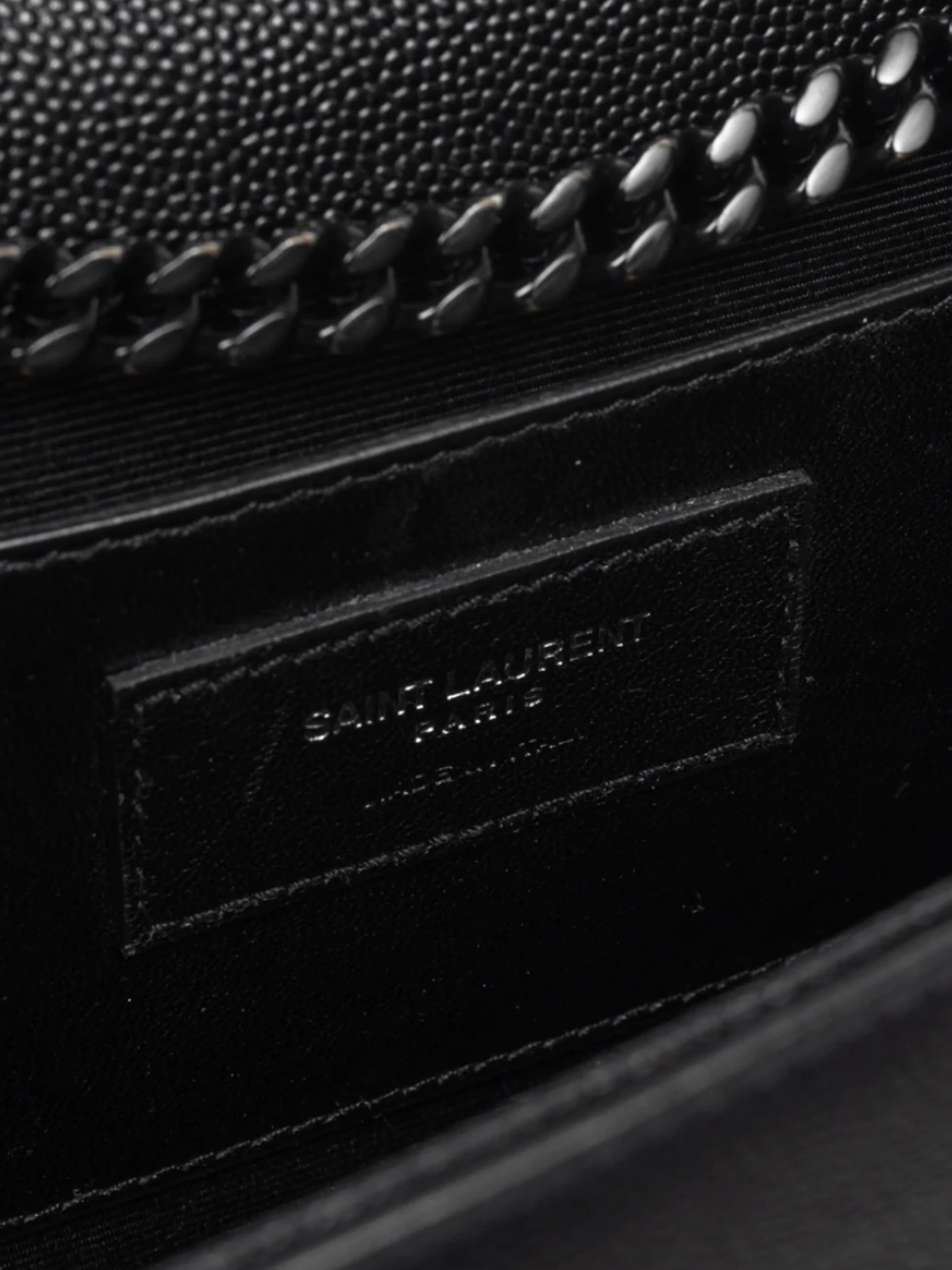 Yves Saint Laurent 2010s Black Kate Medium Grain de Poudre Embossed-Leather Shoulder Bag - Image 7
